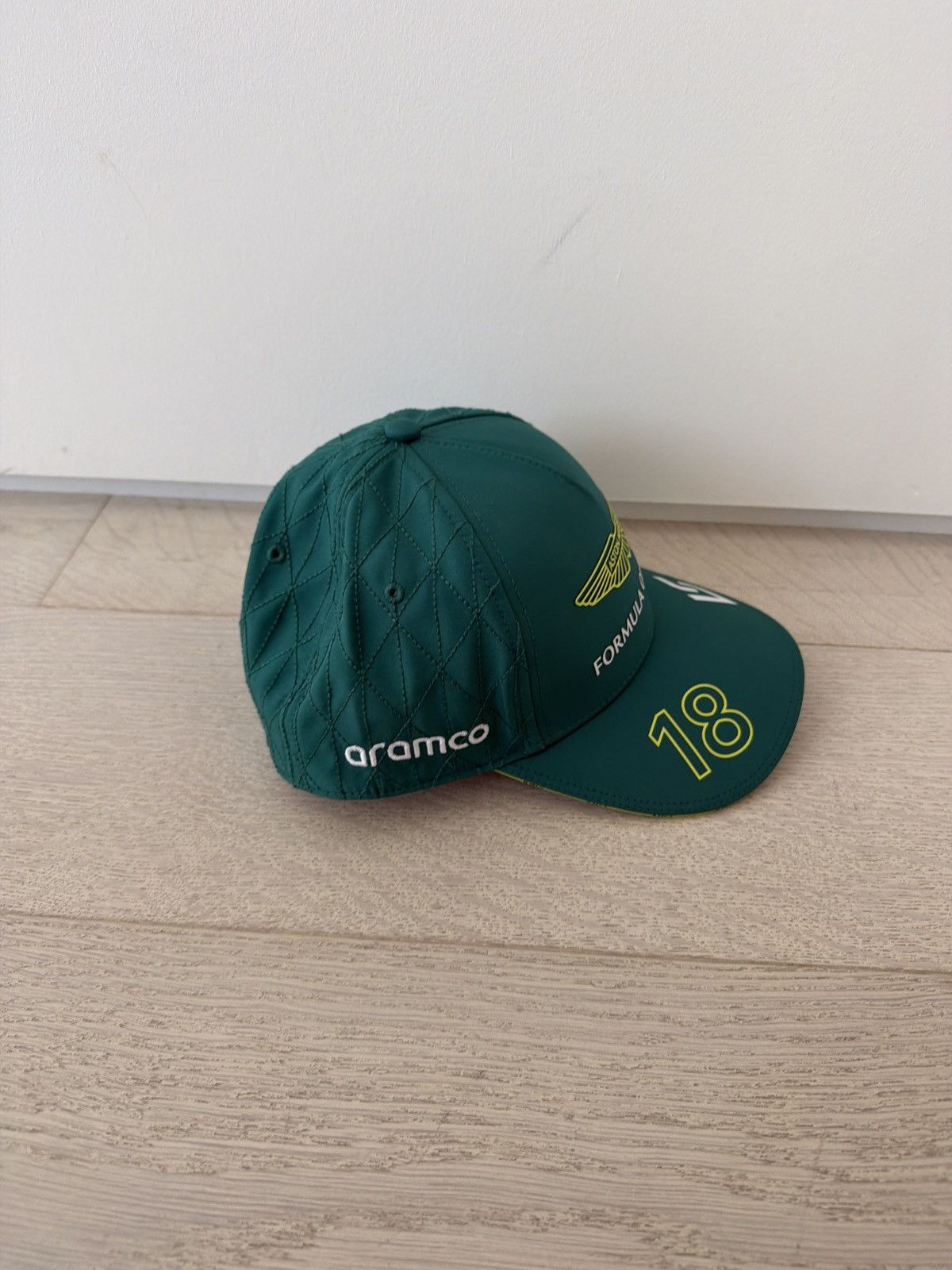 Other Formula One Aston Martin Hat Size ONE SIZE - 2 Thumbnail