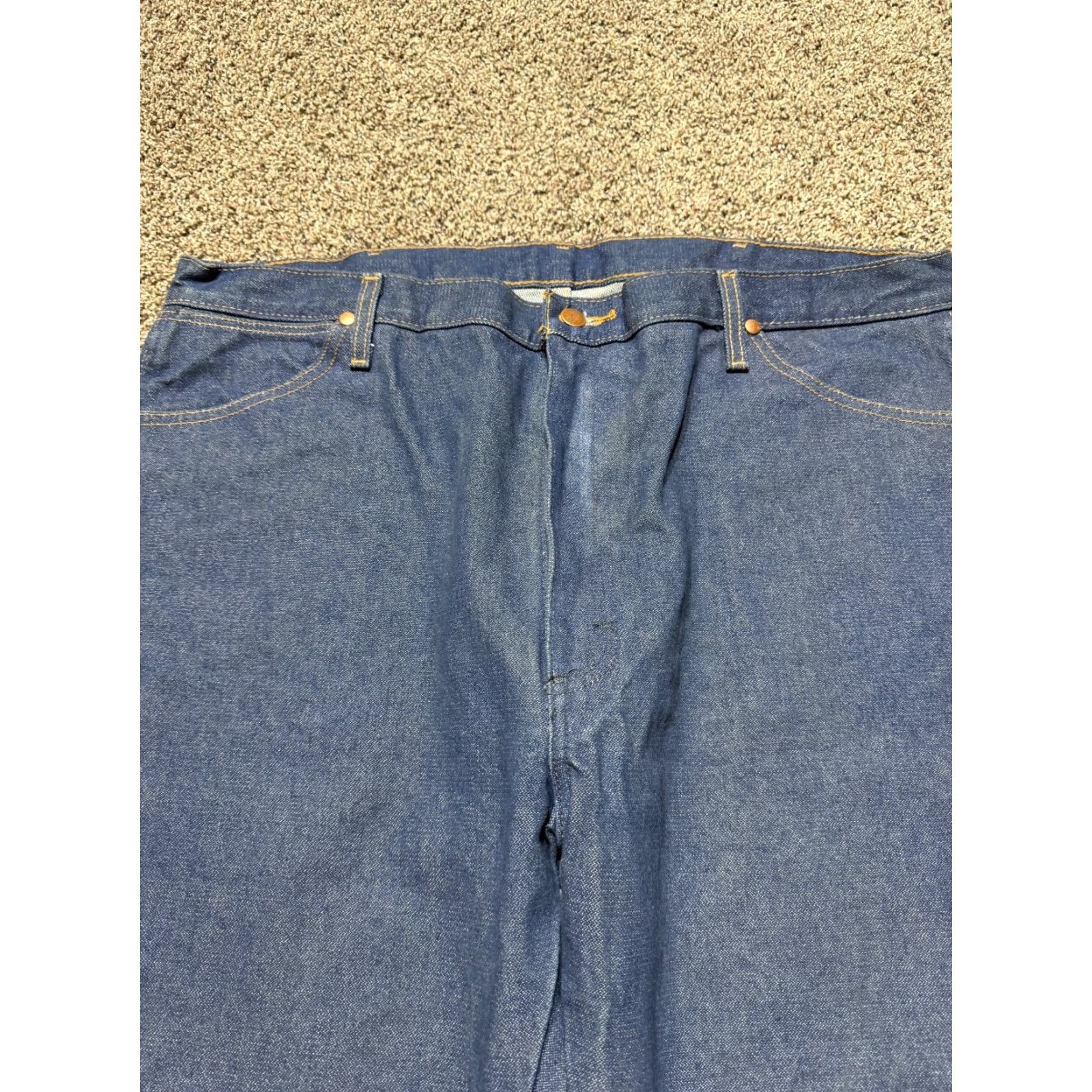 Wrangler VINTAGE Wrangler Jeans 13MWZ 40X34 Bootcut Blue Denim Mens Regular 5-Pocket Pockets Cowboy Logo EUC Size US 40 / EU 56 - 3 Thumbnail