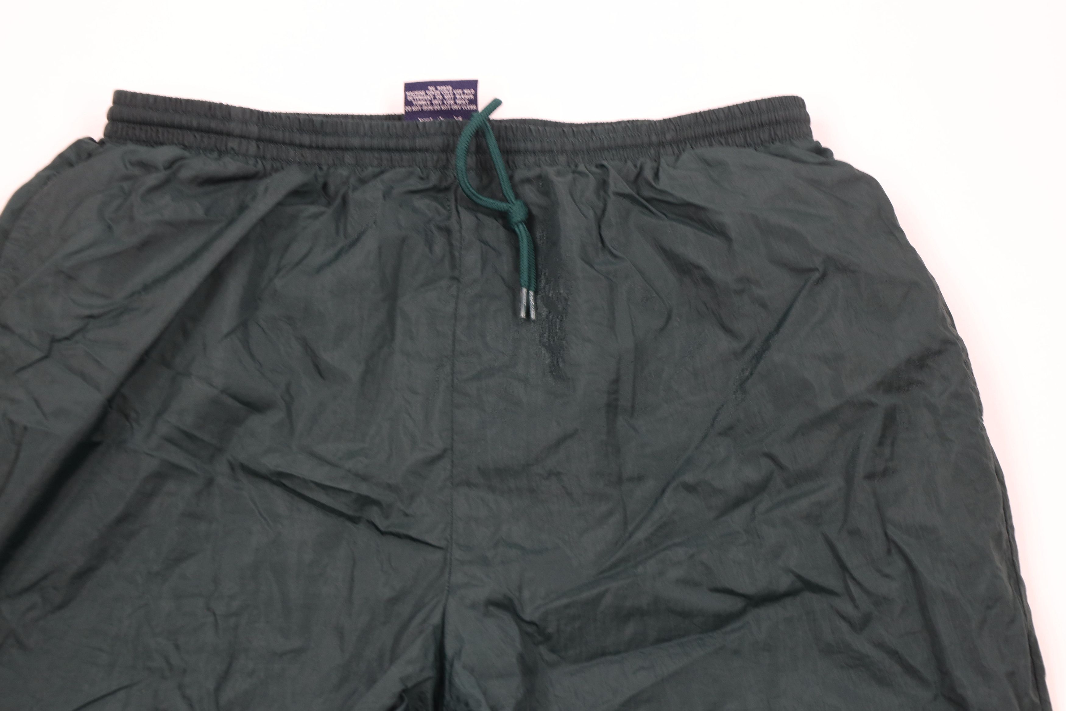Vintage Vintage 90s Streetwear Blank Lined Nylon Joggers Pants Green Size US 38 / EU 54 - 2 Thumbnail