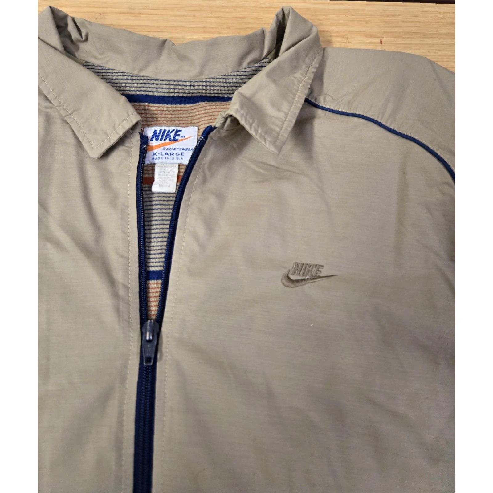 Nike VINTAGE Nike Jacket Mens XL Windbreaker Full Zip Made In USA Striped Lining 90s Beige Size US XL / EU 56 / 4 - 5 Thumbnail