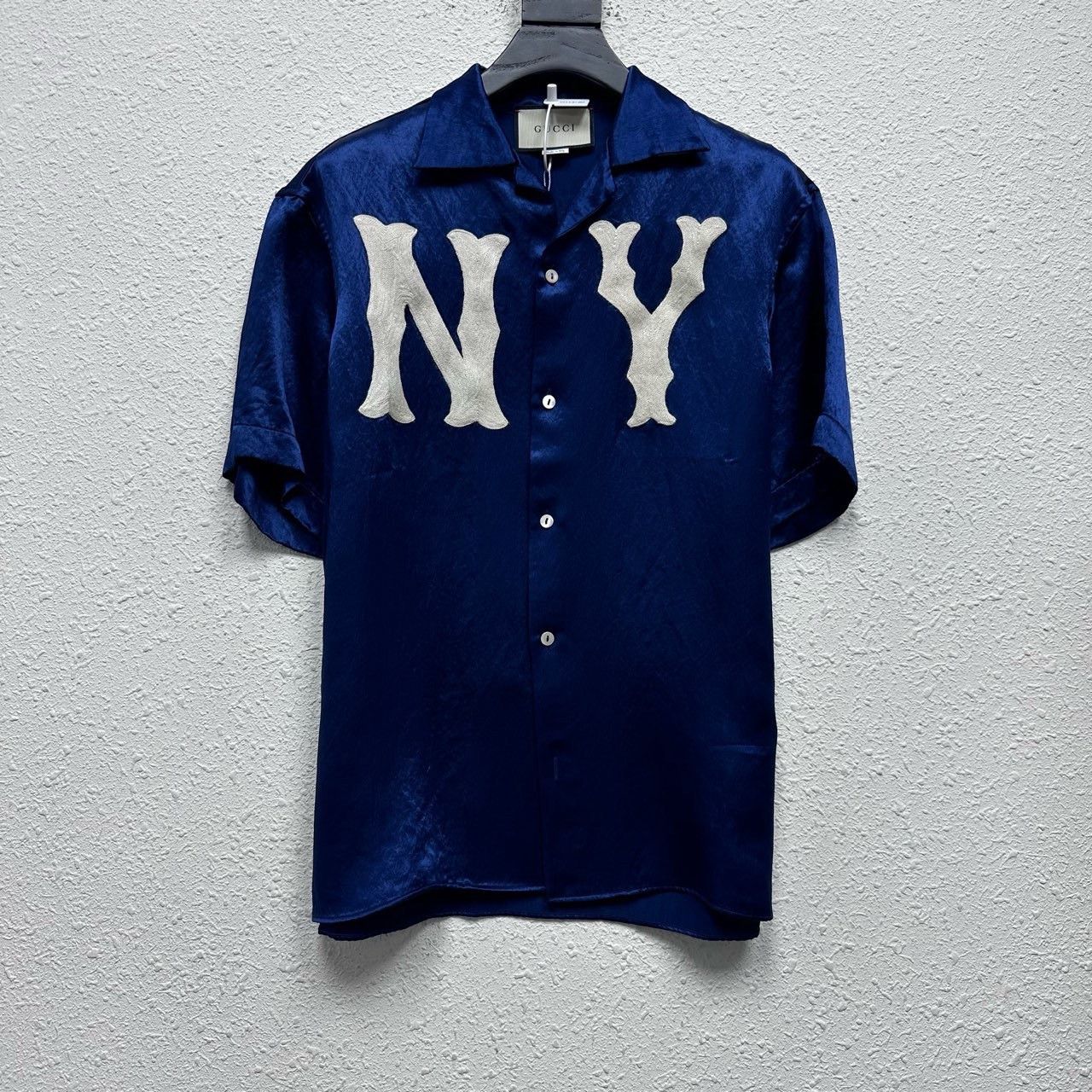 Gucci GUCCI MLB Collaboration Embroidered Silk Shirt Size US S / EU 44-46 / 1 - 1 Thumbnail
