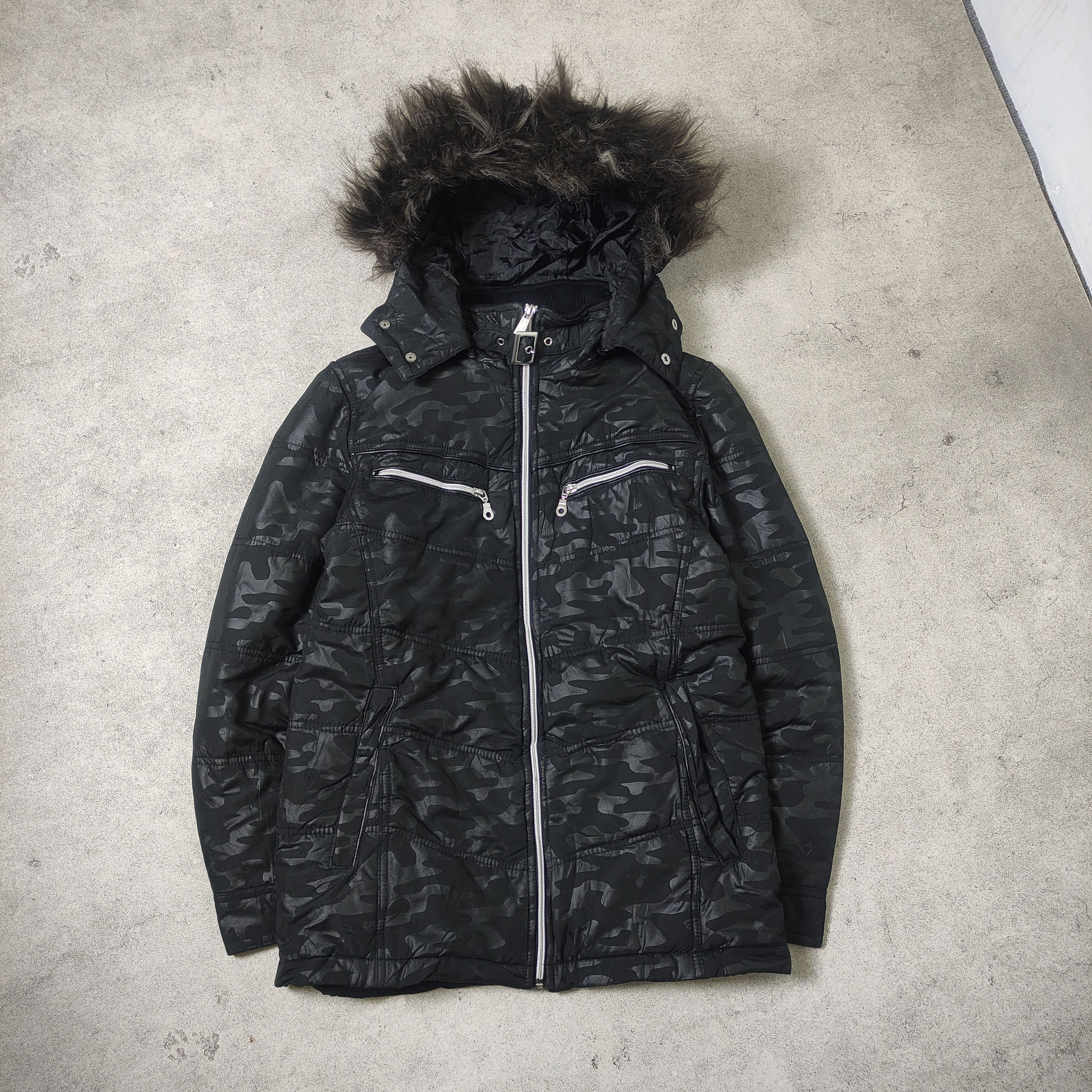 GOSTAR DE FUGA × Japanese Brand × Tornado Mart Airwalk Camo Fur Jacket style Tornado Mart Size US M / EU 48-50 / 2 - 4 Thumbnail