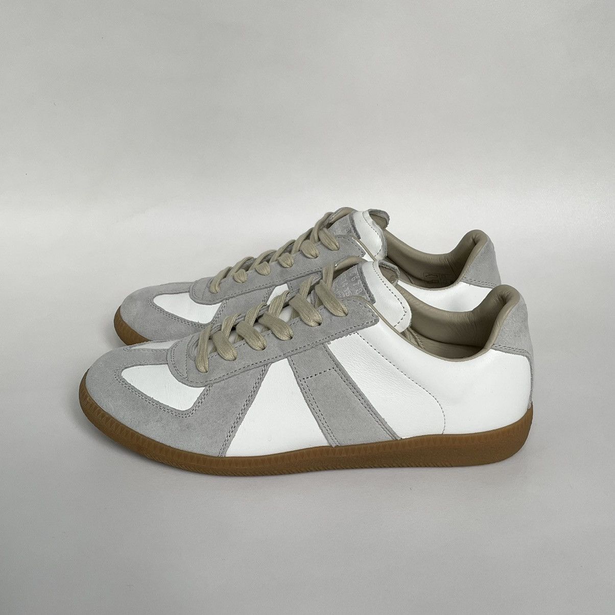 White/Gum Leather GAT Sneakers