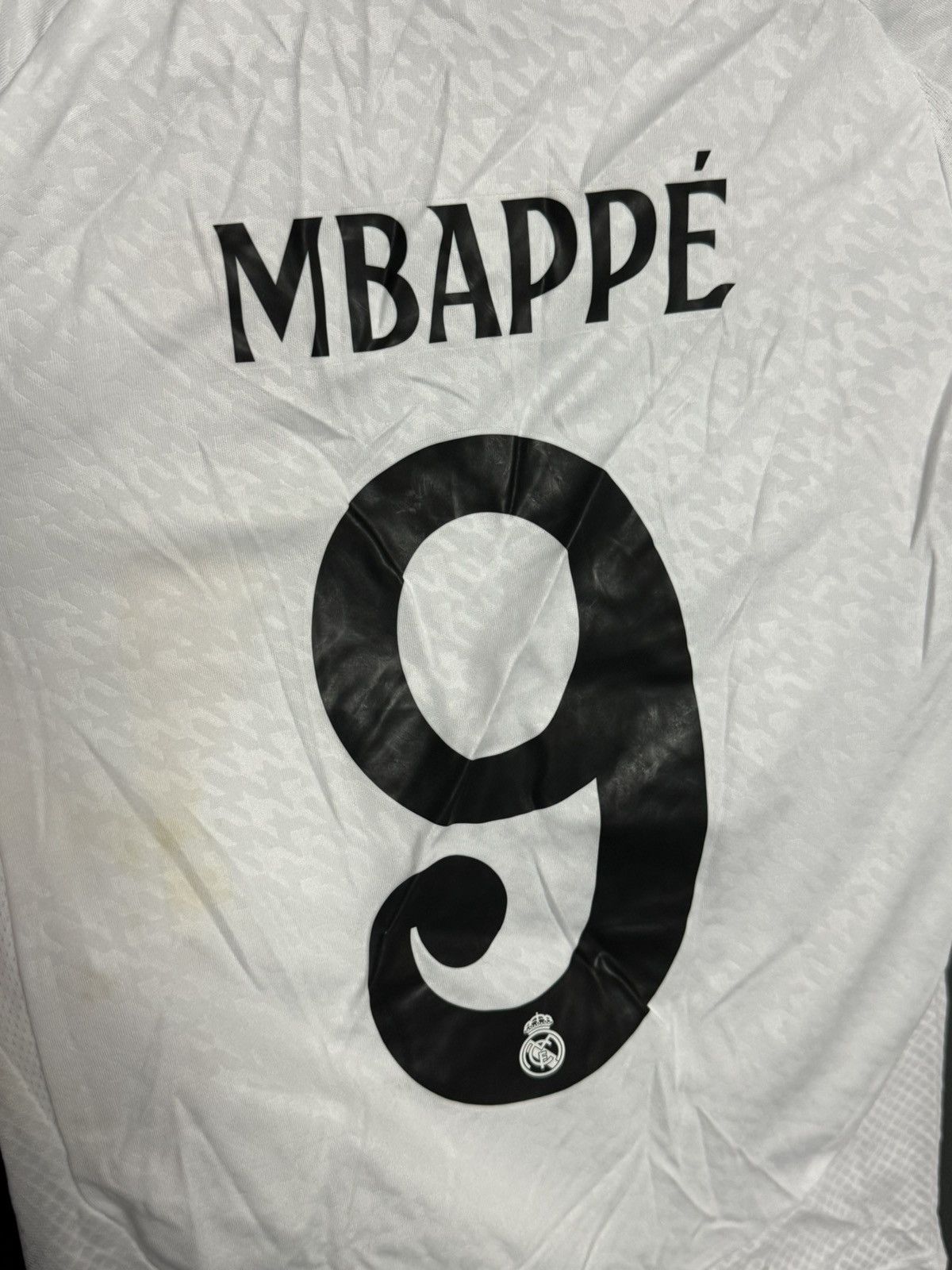 Adidas KIDS Real Madrid 24/25 Home Mbappe Football Jersey T-Shirt Size US XS / EU 42 / 0 - 3 Thumbnail