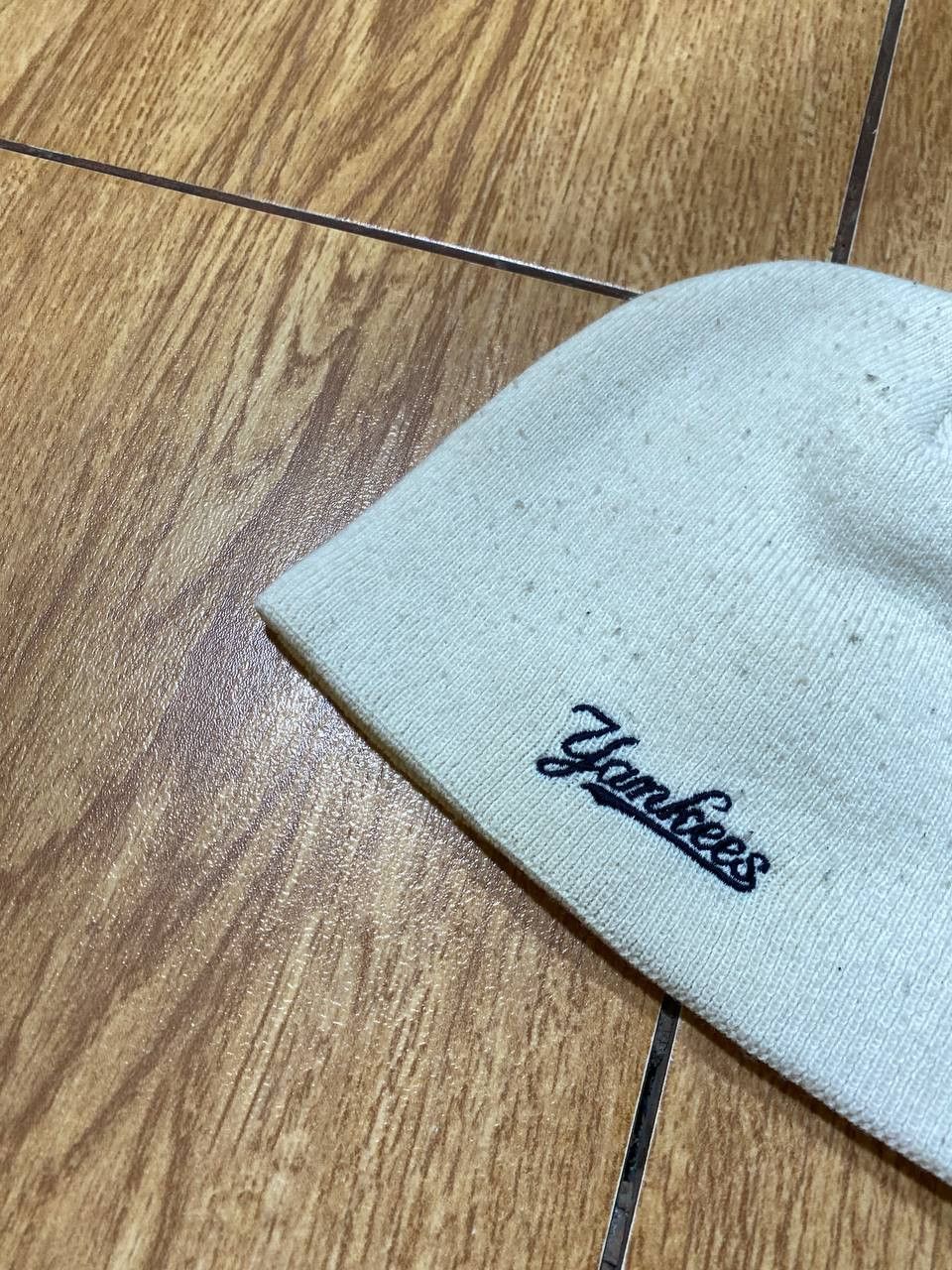 New York Yankees New York Yankees Vintage Big Logo Beanie Hat Size ONE SIZE - 8 Thumbnail