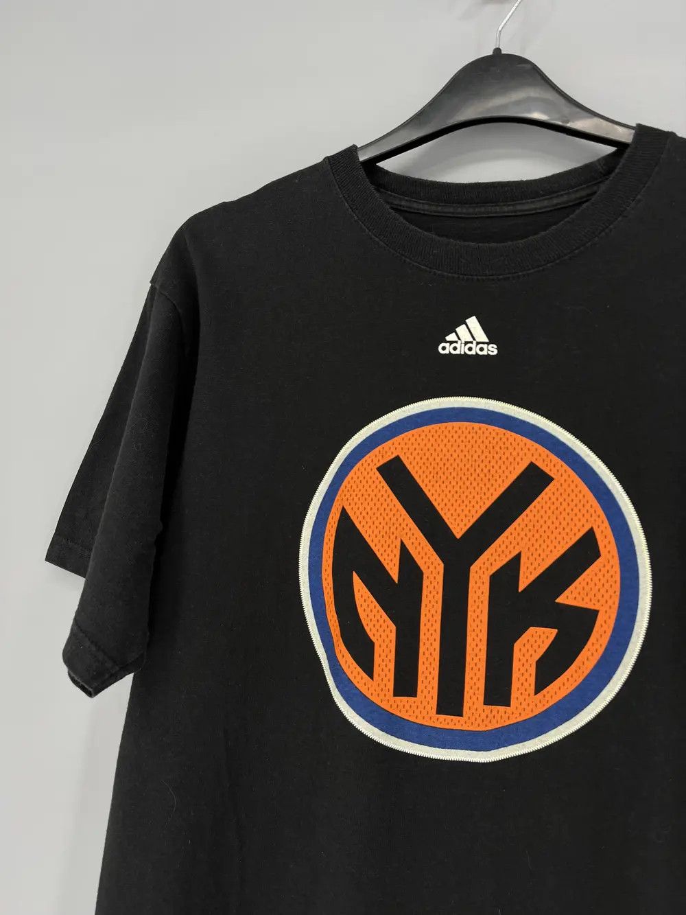 Adidas × NBA Vintage Y2K Adidas T-Shirt New York Size US L / EU 52-54 / 3 - 6 Thumbnail