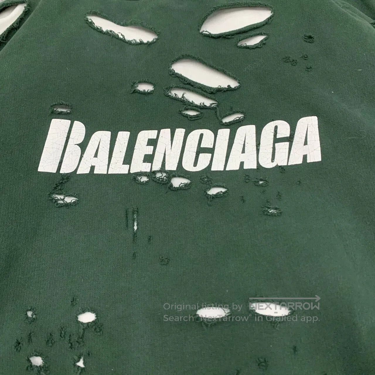 Balenciaga balenciaga green distressed hoodie sweatshirt. Size US XS / EU 42 / 0 - 6 Thumbnail