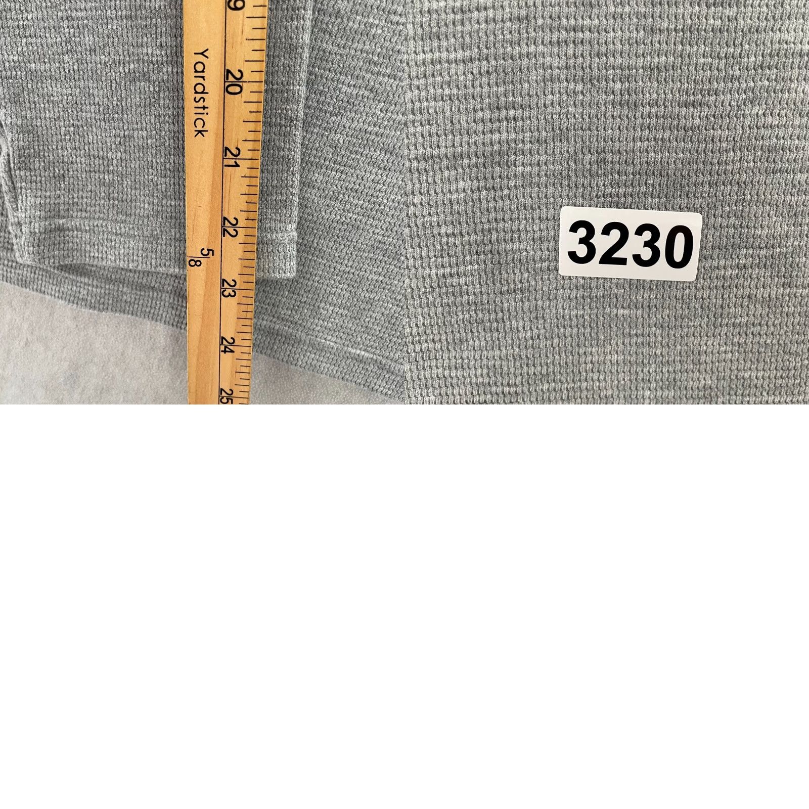 Hugo Boss HUGO BOSS Shirt Adult XL Gray Waffle Knit Crew Neck Long Sleeve Mens XL, Cotton Blend, Classic Fit, Solid, T-Shirt, Preowned Size US XL / EU 56 / 4 - 9 Thumbnail