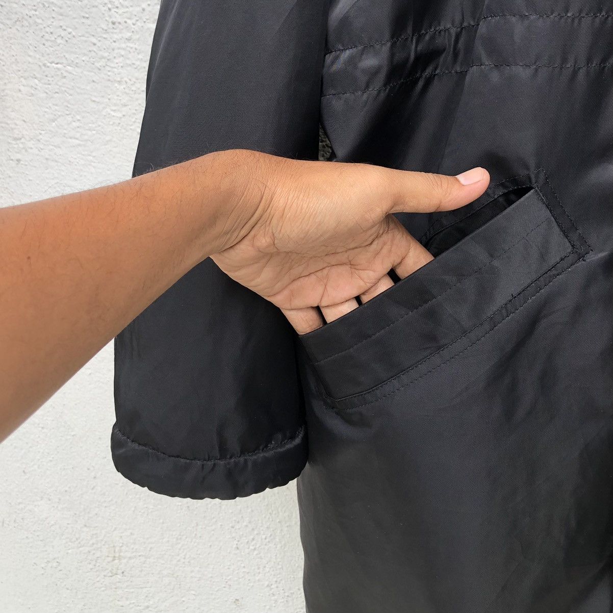 Vintage Vintage A.Versace Embroidery Logo Back Nylon Parka Jacket Size US XL / EU 56 / 4 - 8 Thumbnail