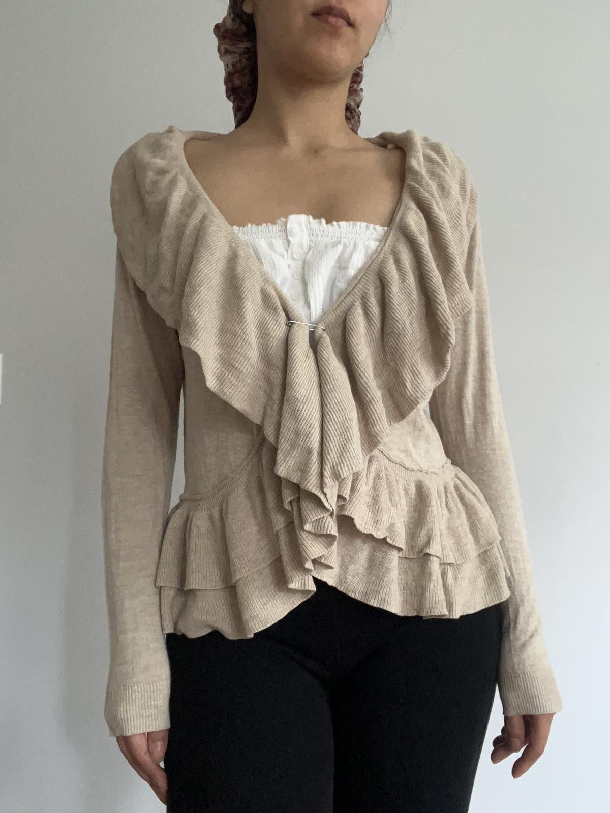 Other Cute ruffled cream cardigan Size M / US 6-8 / IT 42-44 - 7 Thumbnail