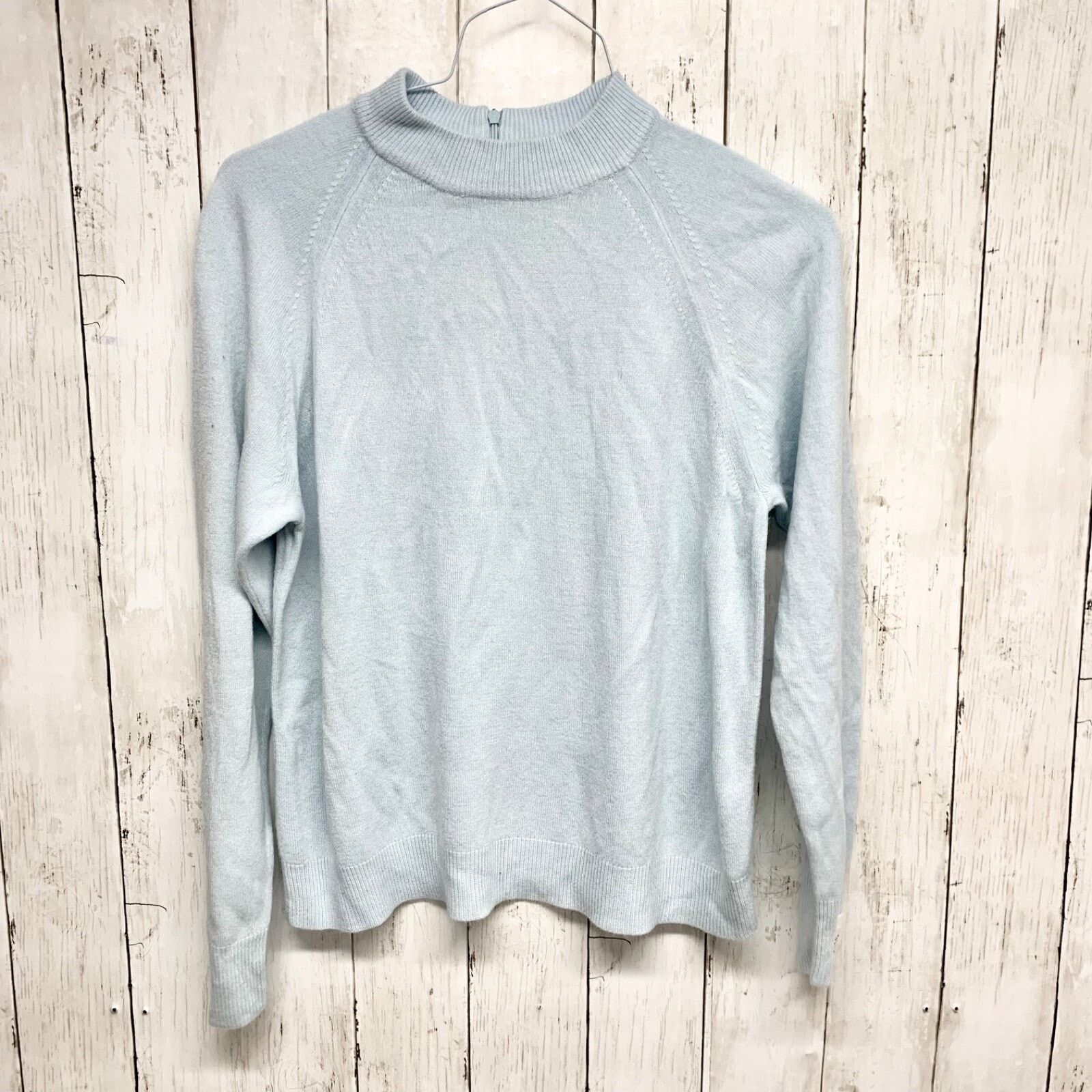 Other Debbie Morgan Sweater Size Large Mock Ribbed Neck Zip Back Size L / US 10 / IT 46 - 1 Thumbnail