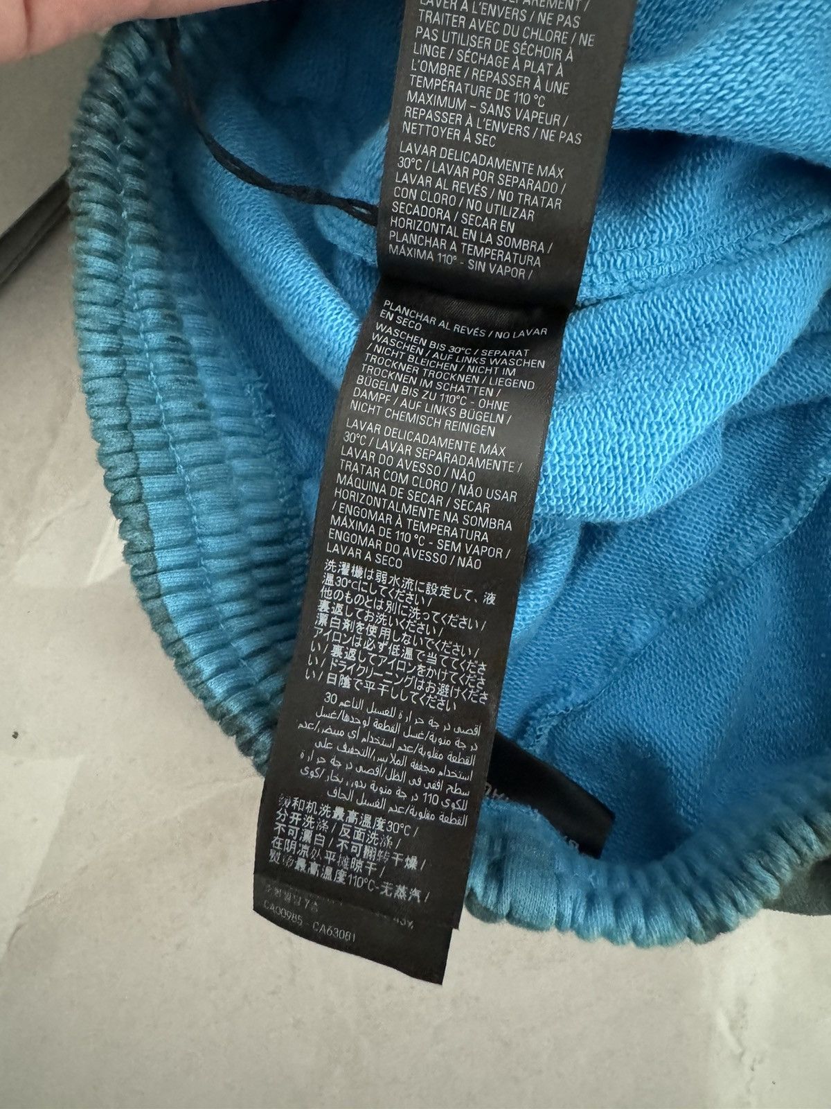 Balenciaga Balenciaga SS23 Blue Skater Graffiti Sweatpants Sz.L Size US 36 / EU 52 - 10 Thumbnail