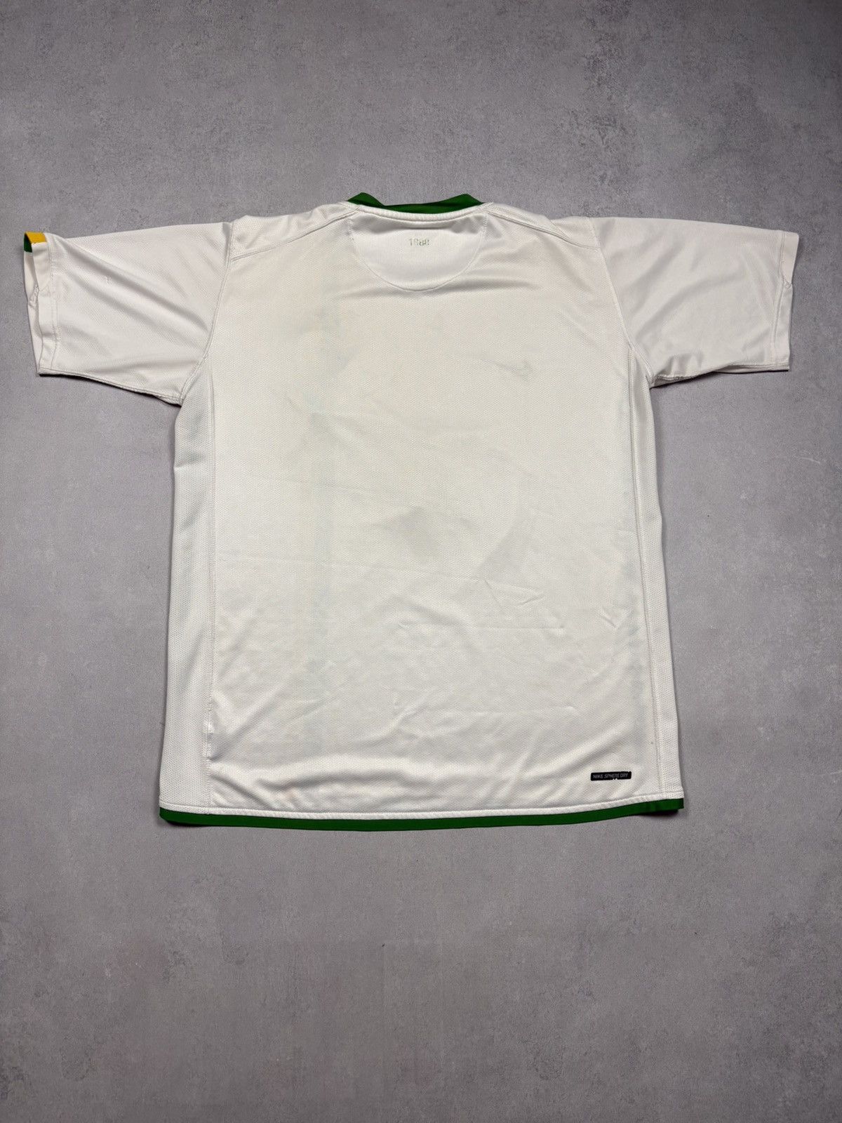 Nike Nike FC Celtic 2006/08 Away Soccer Jersey Kit Carling Shirt Size US L / EU 52-54 / 3 - 3 Thumbnail