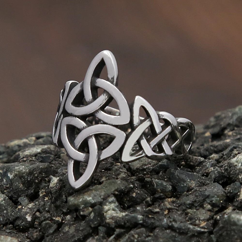Other Celtics Knot Ring Size ONE SIZE - 4 Thumbnail