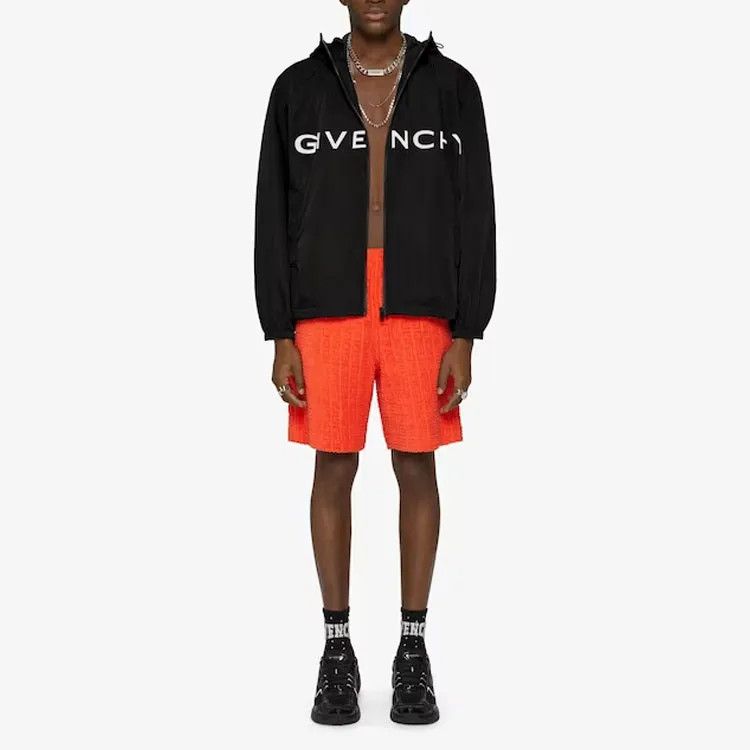 Givenchy o1srvl11e0625 Logo Printed Windbreaker Jacket in Black Size US L / EU 52-54 / 3 - 6 Thumbnail