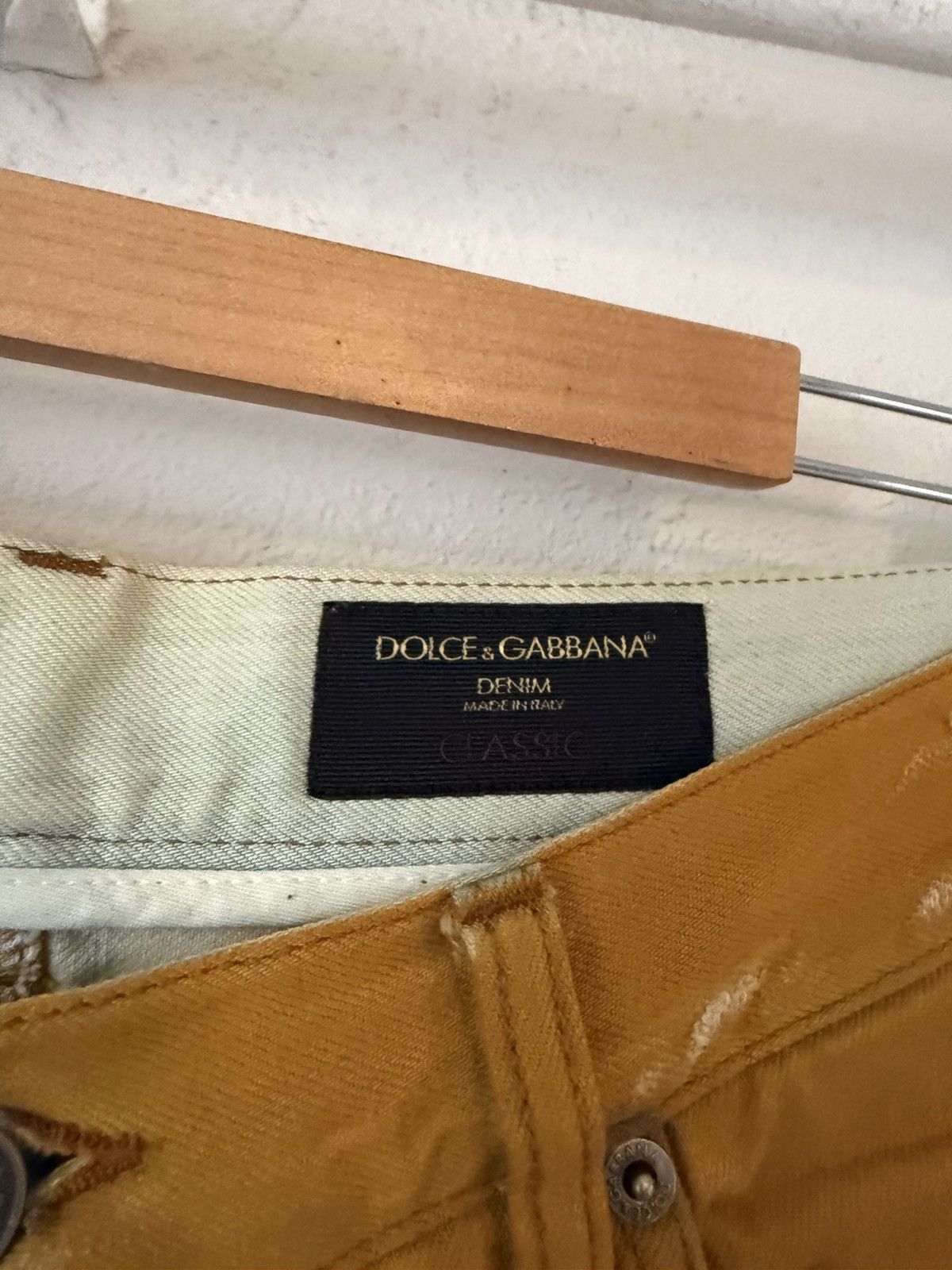 Dolce & Gabbana Distressed Mustard Denim by Dolce & Gabbana – Size 33 Size US 33 - 7 Thumbnail