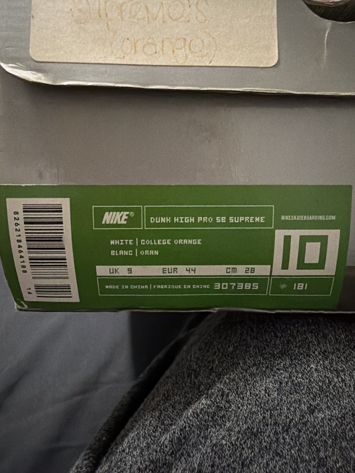 Nike × Supreme Supreme Dunk High Orange Stars Size US 10 / EU 43 - 1 Thumbnail