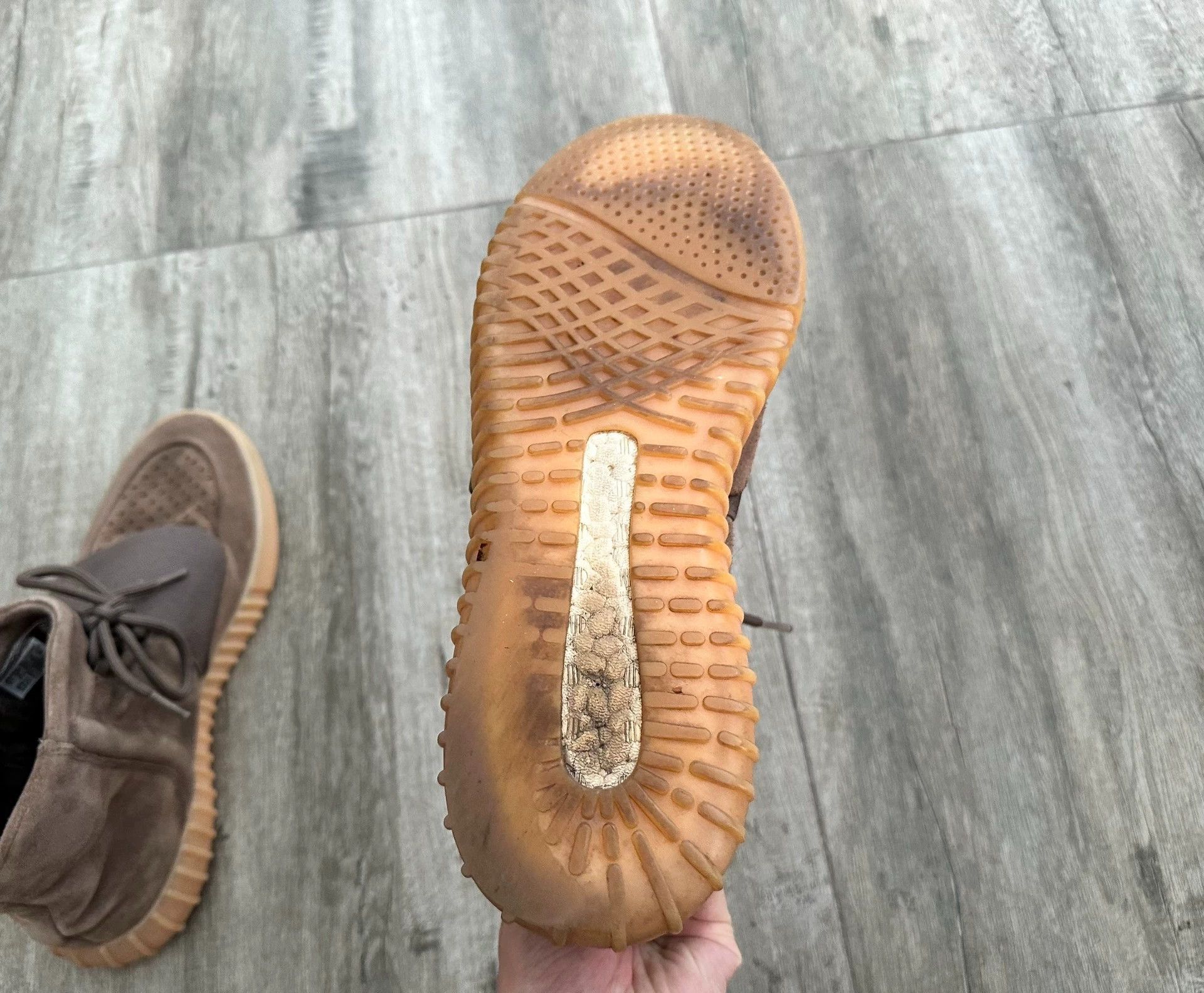Adidas Adidas Yeezy 750 high-top Coconut Brown 43 used BY2456 Size US 10 / EU 43 - 6 Thumbnail