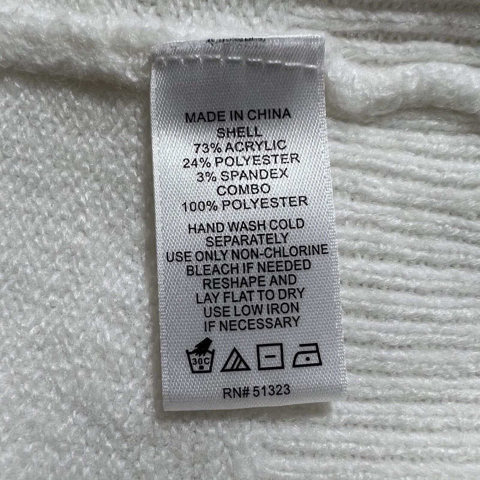 Nordstrom CeCe Small Crewneck Pullover Lightweight Knit White Sweater Size S / US 4 / IT 40 - 12 Thumbnail