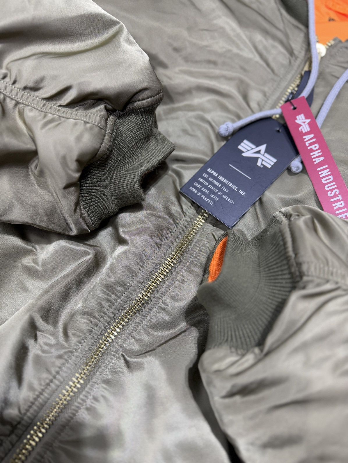 Vetements FW2018 - VETEMENTS - Alpha Industries - Reversible Jacket Size US L / EU 52-54 / 3 - 13 Thumbnail