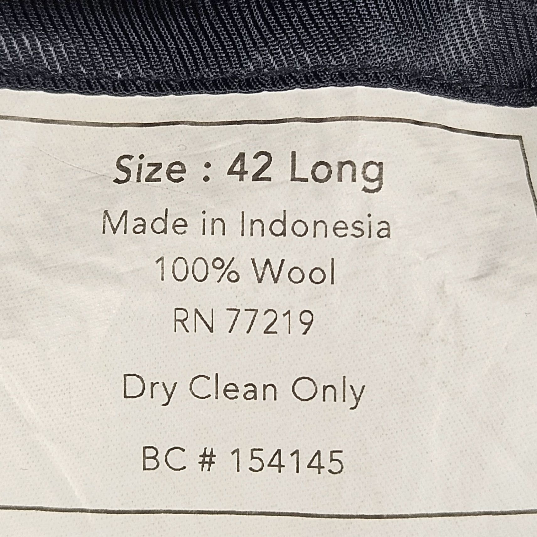 Pronto Uomo VINTAGE Pronto Uomo Blazer Sport Coat Navy 100% Wool 2 Button Double Vented Notch 42L Mens Jacket Men Size 42R - 4 Thumbnail