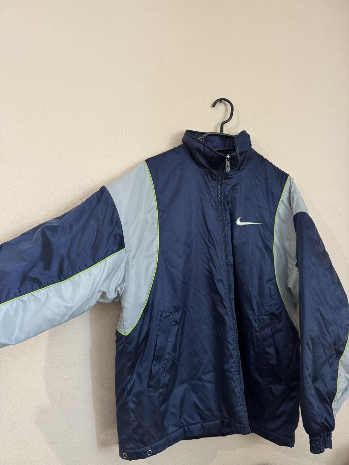 Nike Nike Puffer Jacket with All-Over Swoosh Logo Size US L / EU 52-54 / 3 - 1 Thumbnail