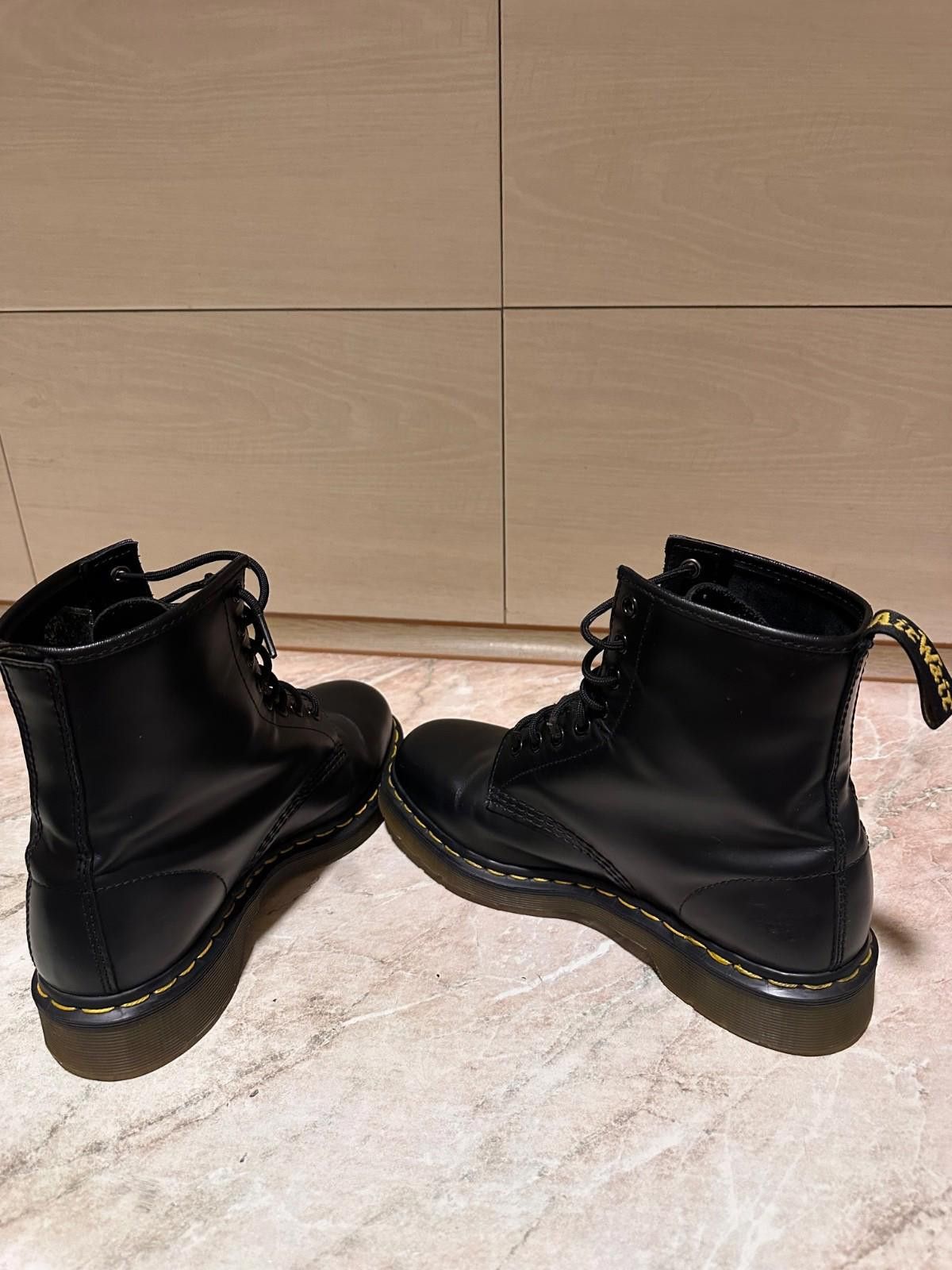 Dr. Martens Dr. Martens 1460 Black Smooth Leather Boots US Women 8 EU 40 Size US 8 / IT 38 - 6 Thumbnail