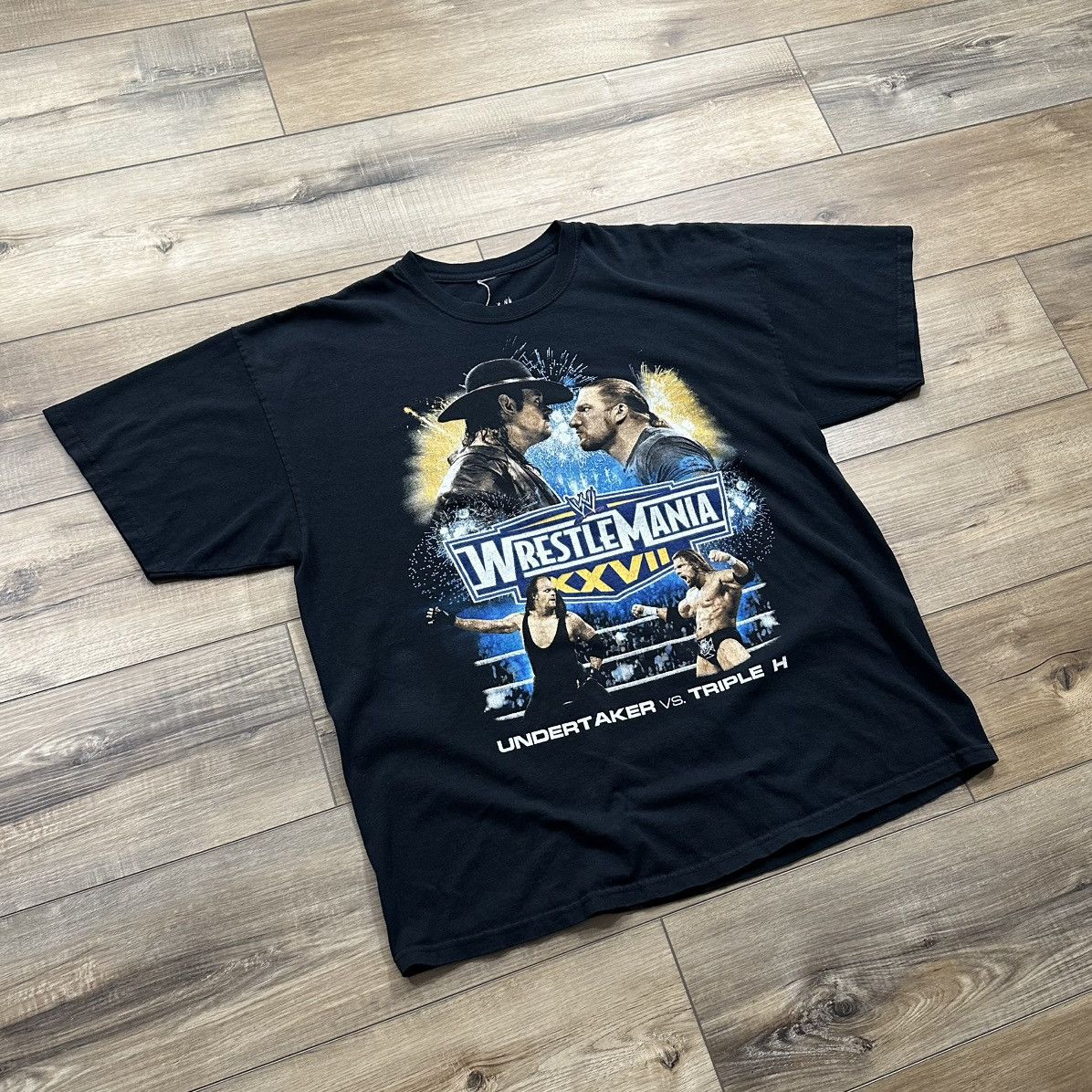 WWE WWE WrestleMania XXVII The Undertaker vs. Triple H Tee Size US XL / EU 56 / 4 - 2 Thumbnail
