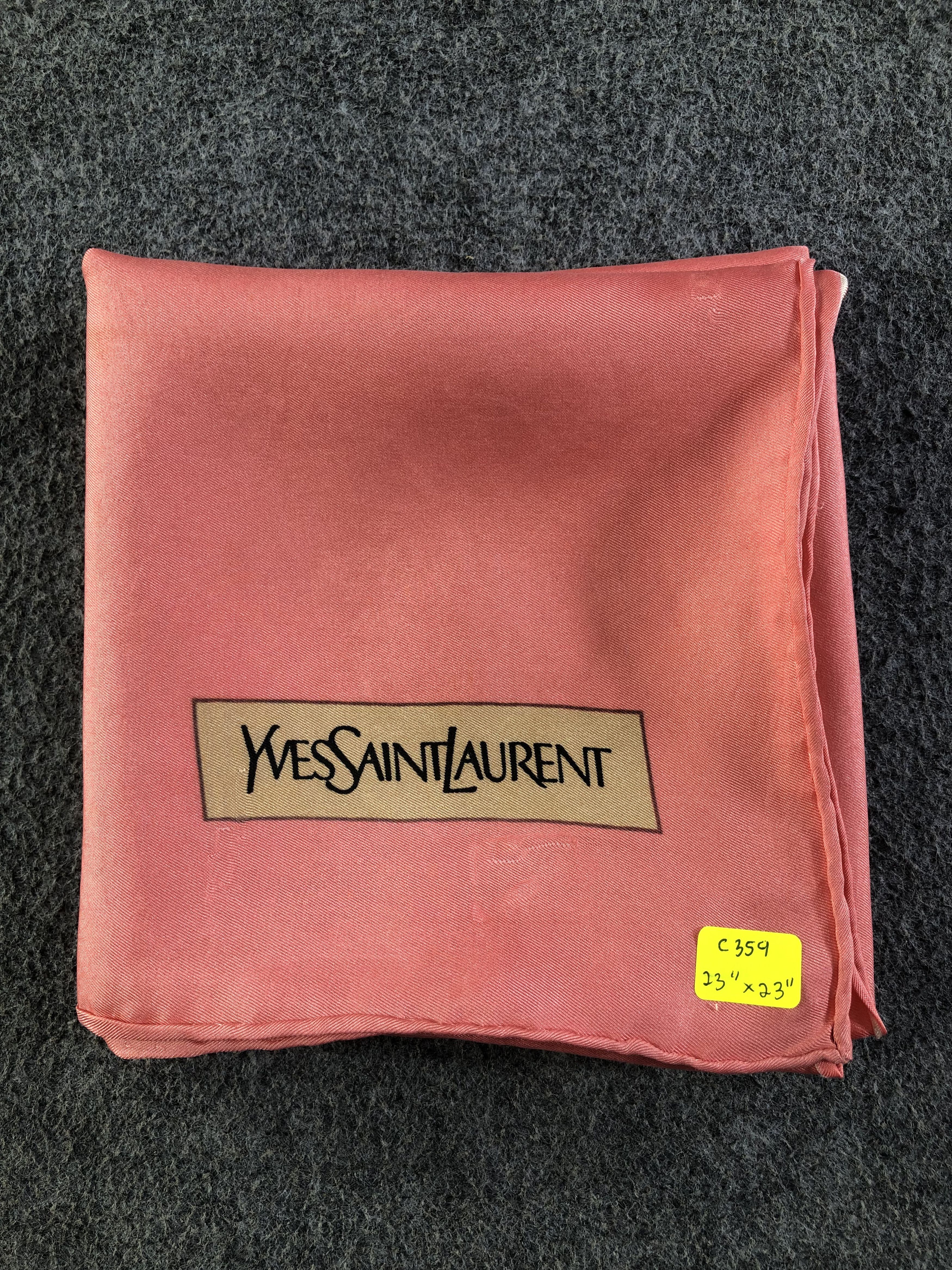 Yves Saint Laurent Yves Saint Laurent Handkerchief / Bandana / Neckerchief C359 Size ONE SIZE - 7 Thumbnail