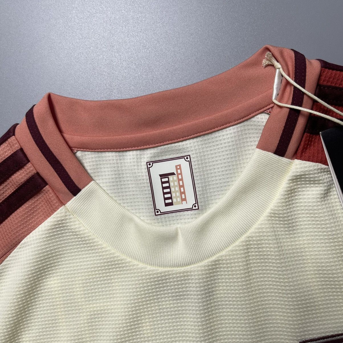 Adidas NWT WOMEN LYON ADIDAS 2024/2025 FOOTBALL JERSEY #3 RENARD Size M / US 6-8 / IT 42-44 - 6 Thumbnail