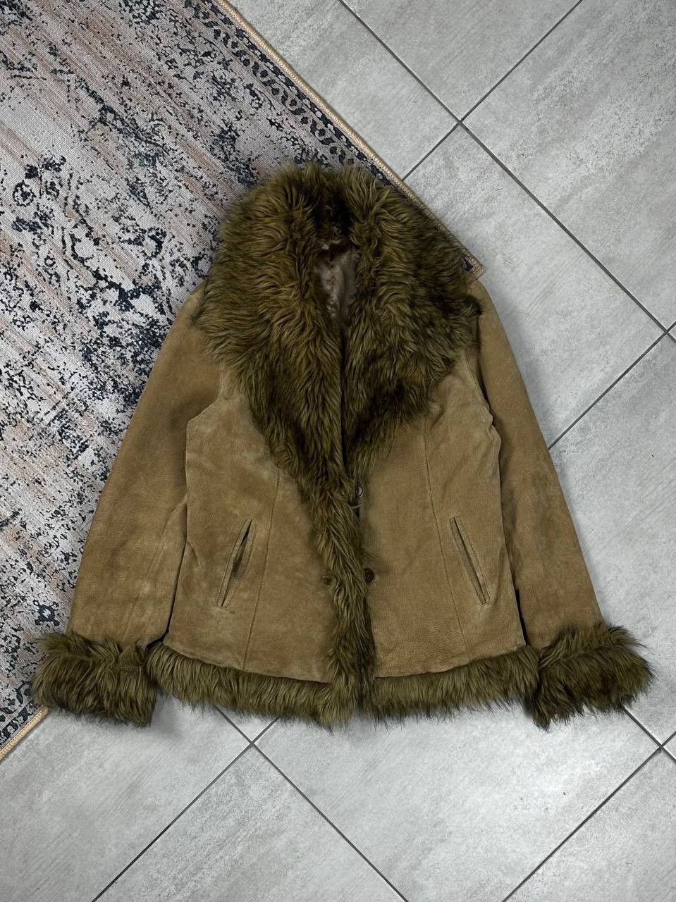 Japanese Brand Vintage Japanese Fur Cropped Suede Style Bomber Y2K Size M / US 6-8 / IT 42-44 - 1 Thumbnail