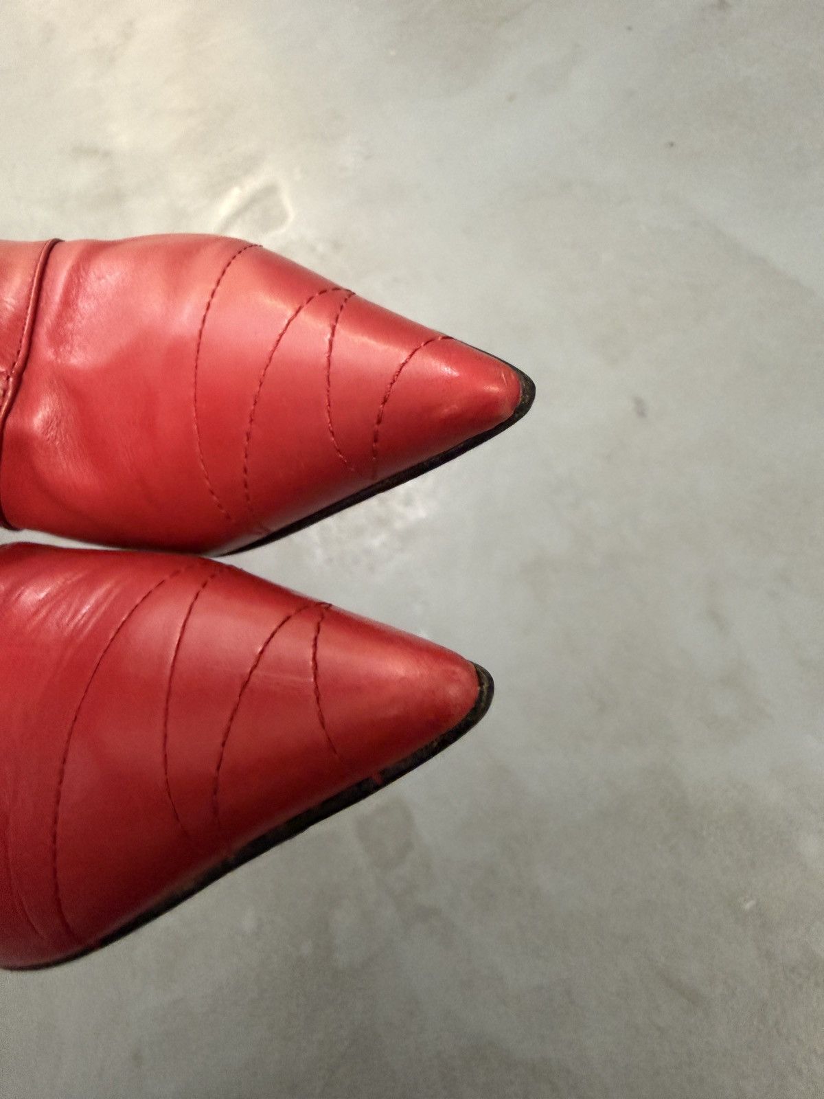 Dior Dior by John Galliano Red Leather Strap Ankle Boots Size US 9.5 / IT 39.5 - 13 Thumbnail
