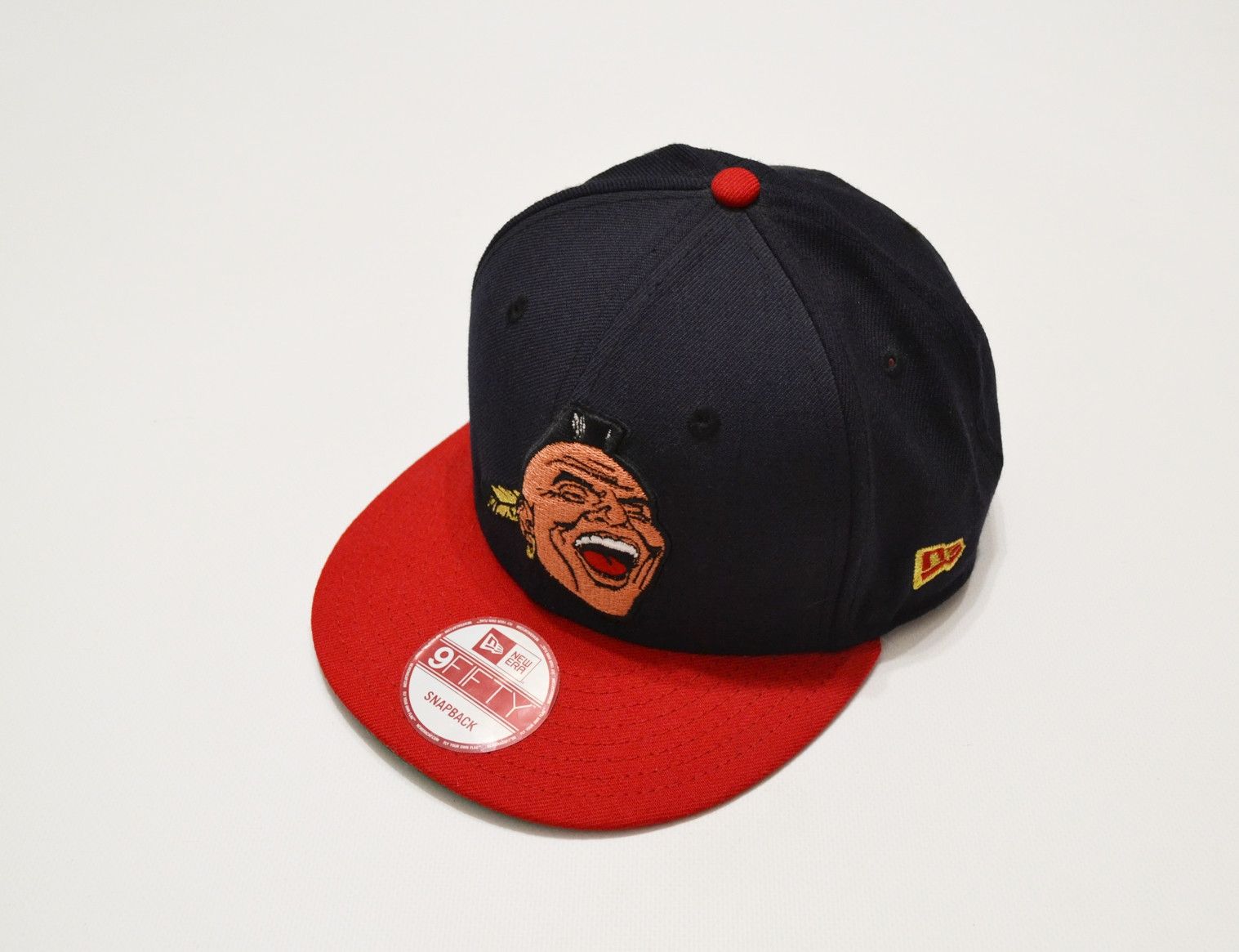 MLB Atlanta Braves Screaming Chief Noc-A-Homa Banned Logo Hat Size ONE SIZE - 1 Thumbnail