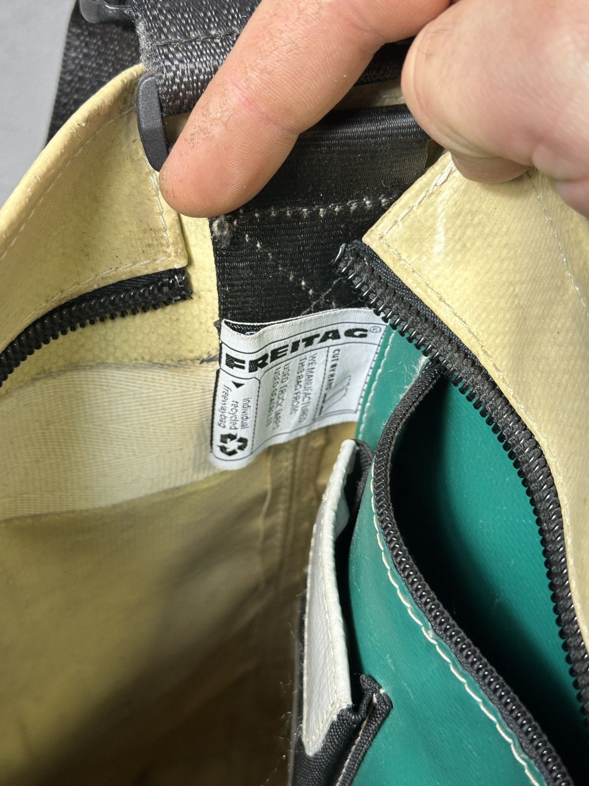 Freitag × Vintage Freitag Vintage Bag Size ONE SIZE - 6 Thumbnail