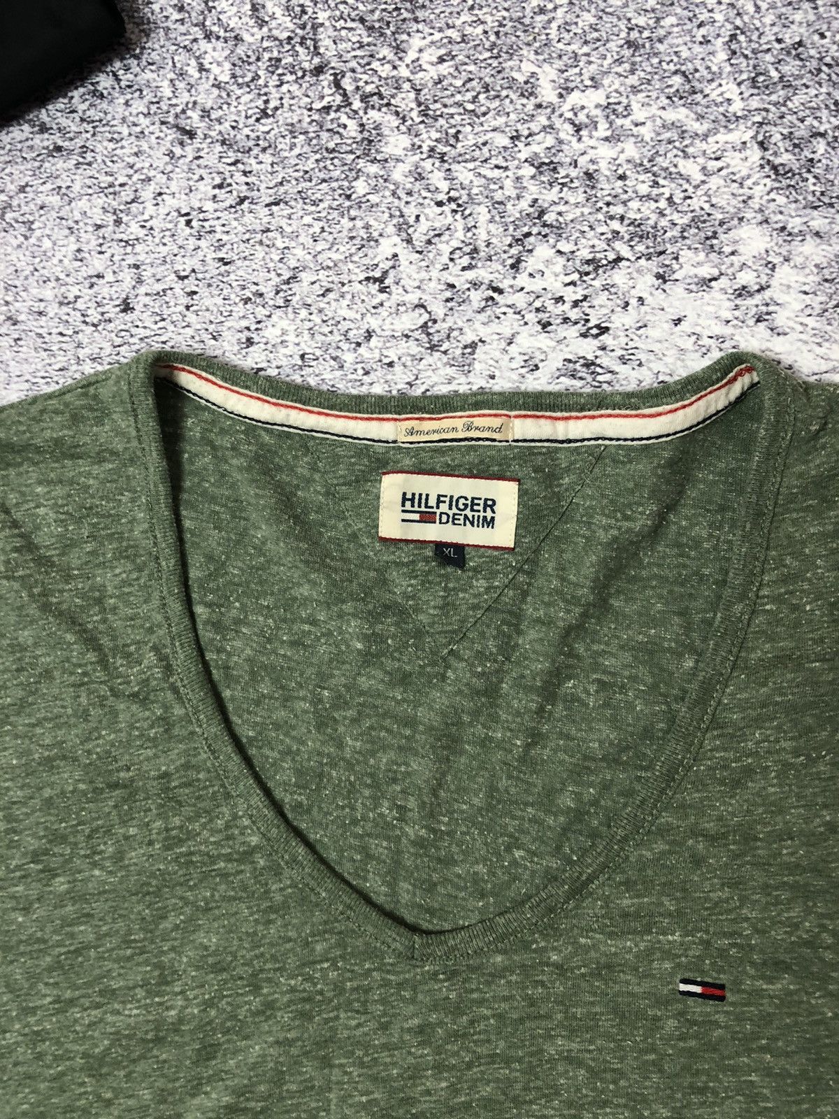Tommy Hilfiger Men’s shirt Tommy Hilfiger size Xl y2k casual Size US XL / EU 56 / 4 - 3 Thumbnail