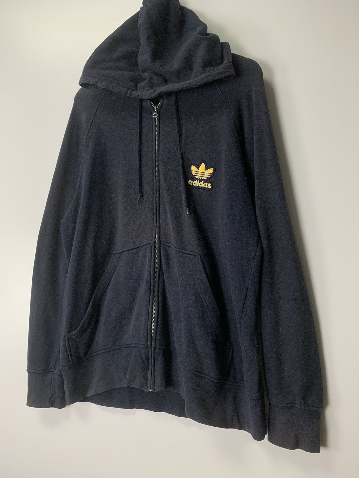 Adidas Adidas Hoodies Size US M / EU 48-50 / 2 - 6 Thumbnail