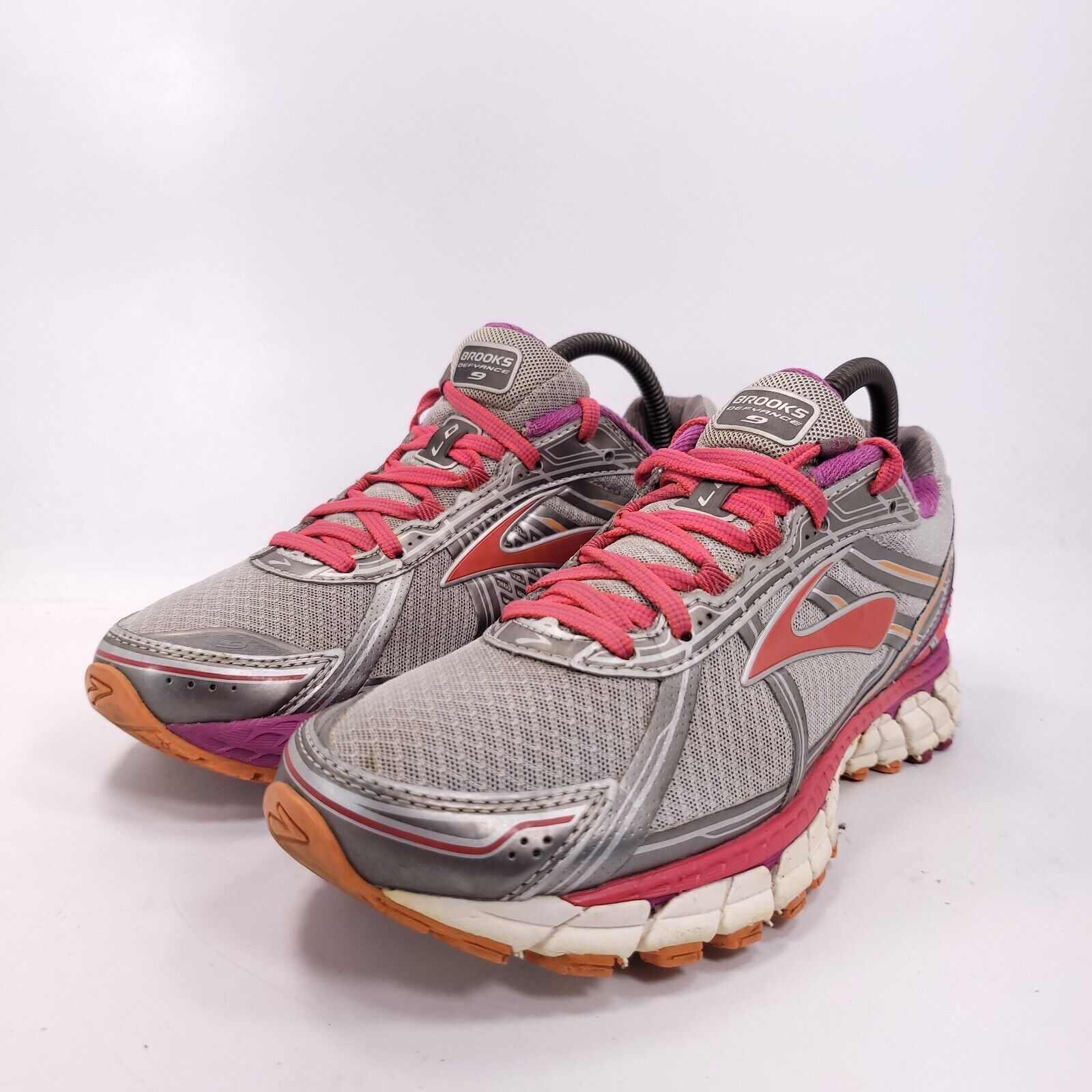 Brooks Brooks Defyance 9 Shoe Womens Size 8.5 1202051B003 Gray Pink Size US 8.5 / IT 38.5 - 1 Thumbnail