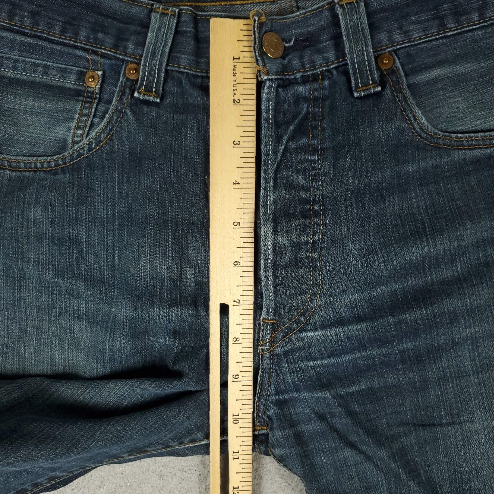 Levi's VINTAGE Levis 501 Jeans Mens Size 32x28 Blue Button Fly Straight Leg Denim Pants Size US 32 / EU 48 - 4 Thumbnail