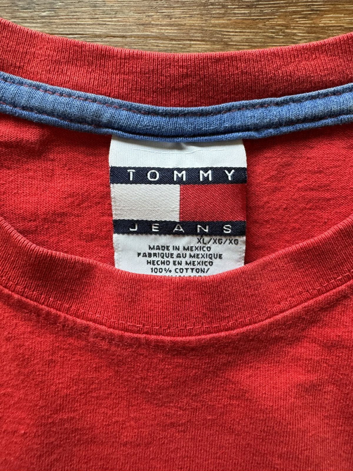 Tommy Hilfiger Vintage Tommy Hilfiger Sport tshirt Size US XL / EU 56 / 4 - 5 Thumbnail