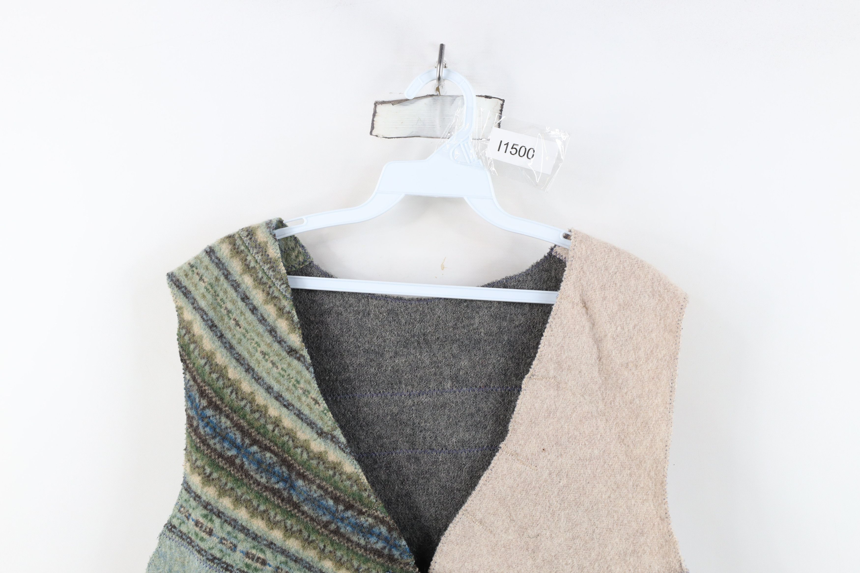 Vintage Vintage 90s Streetwear Patchwork Wool Sweater Vest Jacket Size L / US 10 / IT 46 - 2 Thumbnail