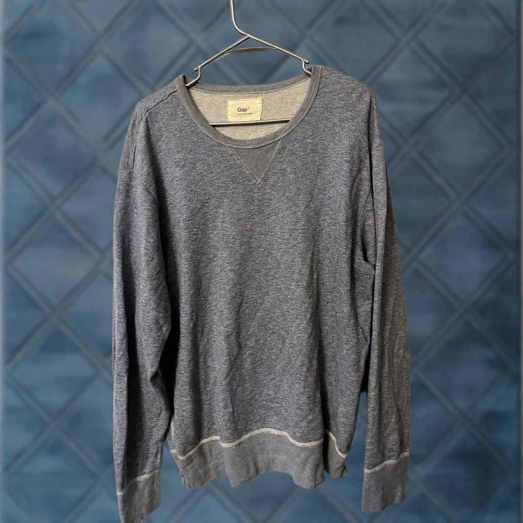 Gap Gap Sweater Men’s Size L Solid Cotton Blue Crew Neck Long Sleeve Pullover, Regular Fit, Knit, Button? (Note: Include only words from original title) Size US L / EU 52-54 / 3 - 1 Thumbnail