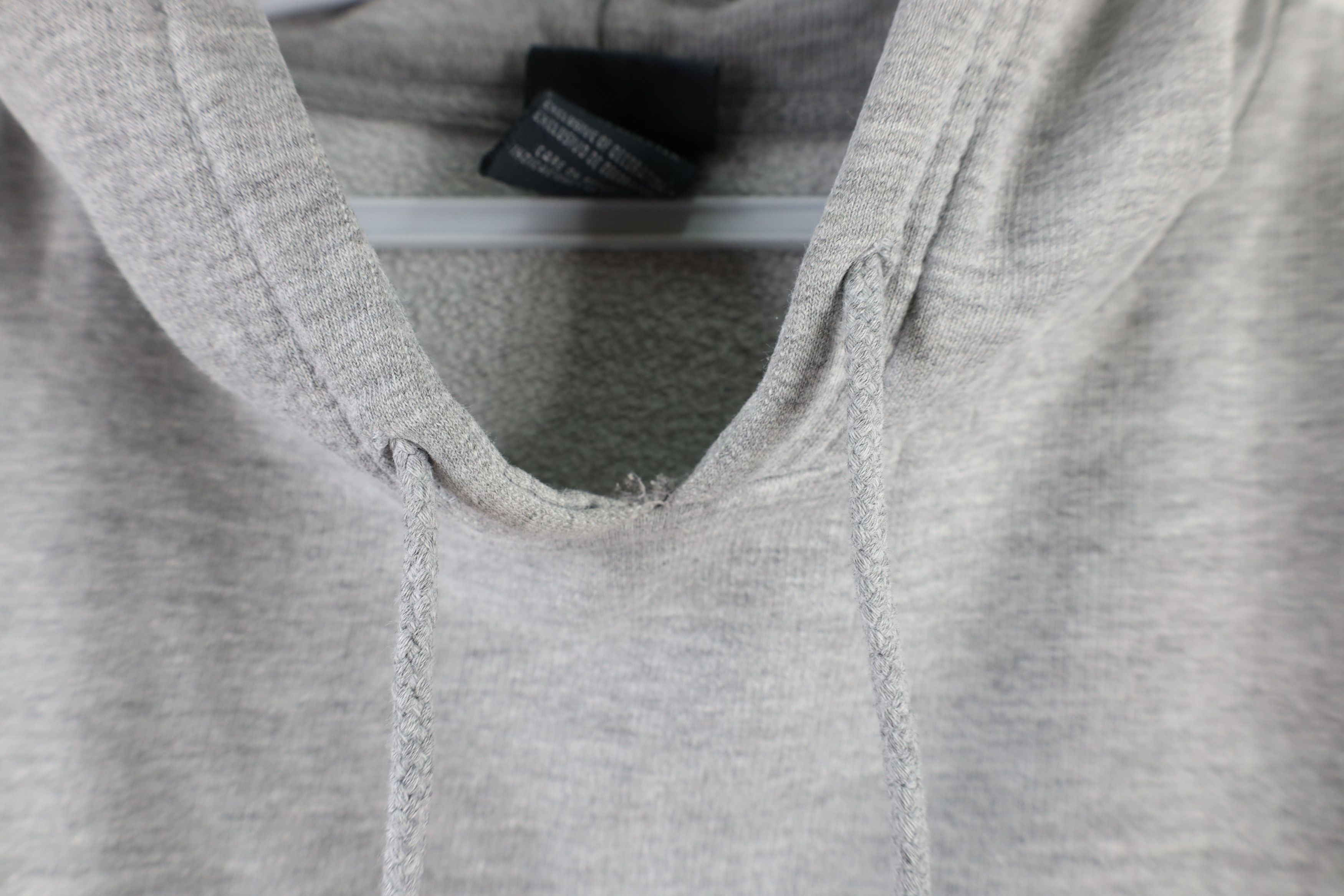 Vintage Vintage Distressed Ohio State University Hoodie Sweatshirt Size US L / EU 52-54 / 3 - 6 Thumbnail