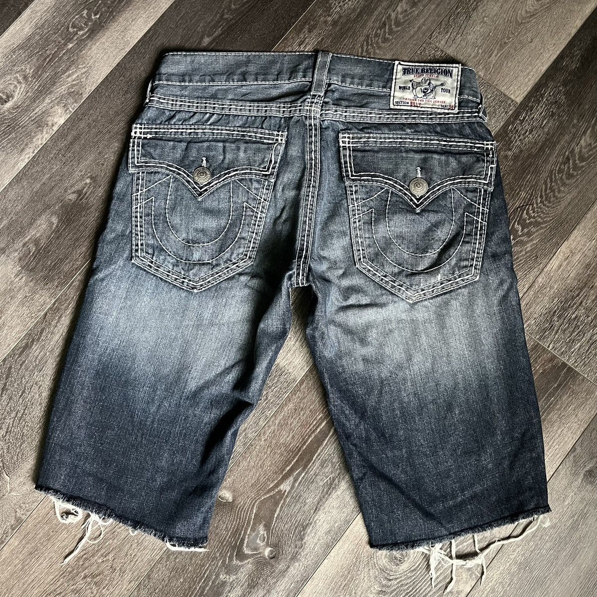 True Religion Vintage True Religion Billy Straight Stitched Jean Shorts 34 Size US 34 / EU 50 - 1 Thumbnail