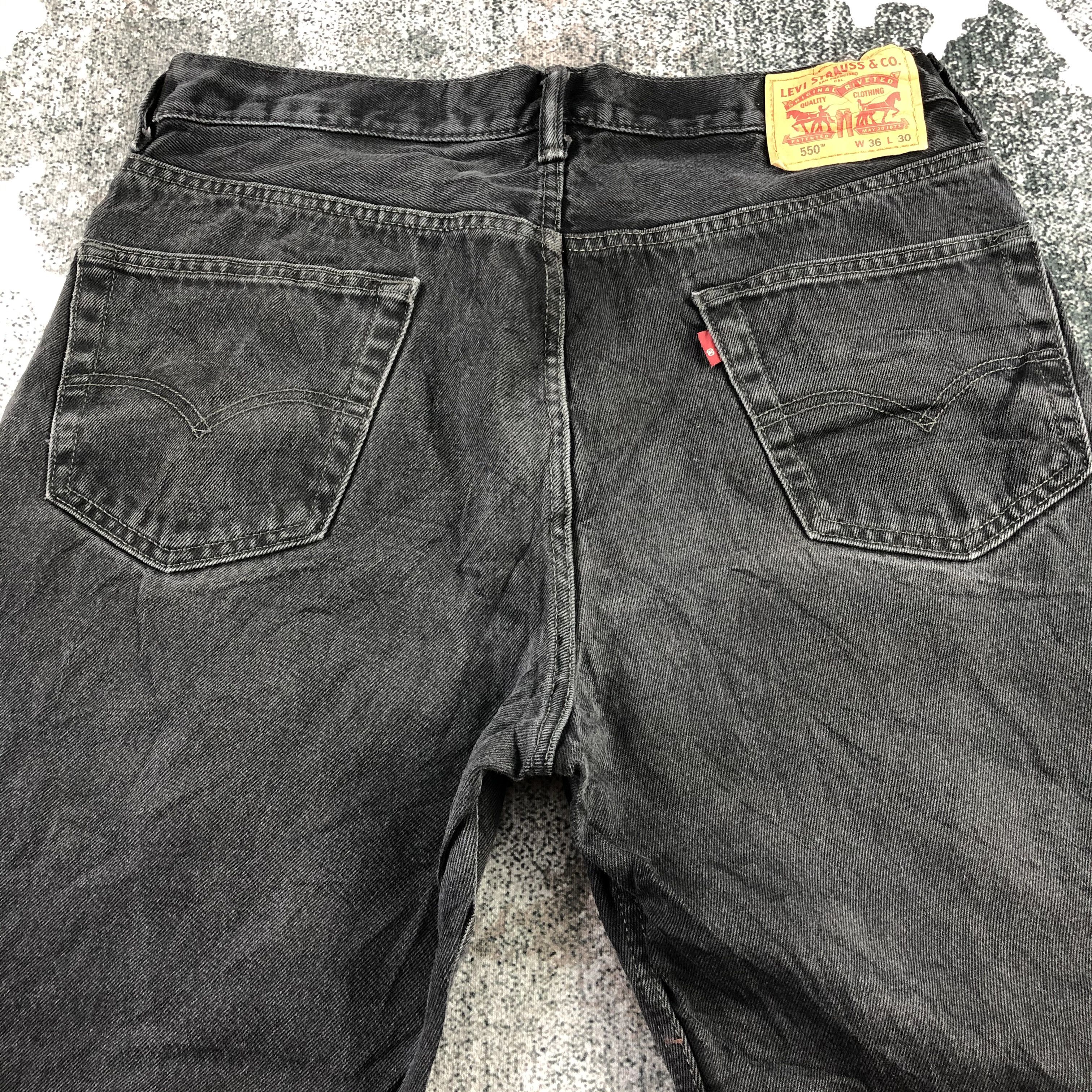 Levi's Vintage Levis 505 Jeans Faded Black Denim KJ1394 Size US 36 / EU 52 - 4 Thumbnail