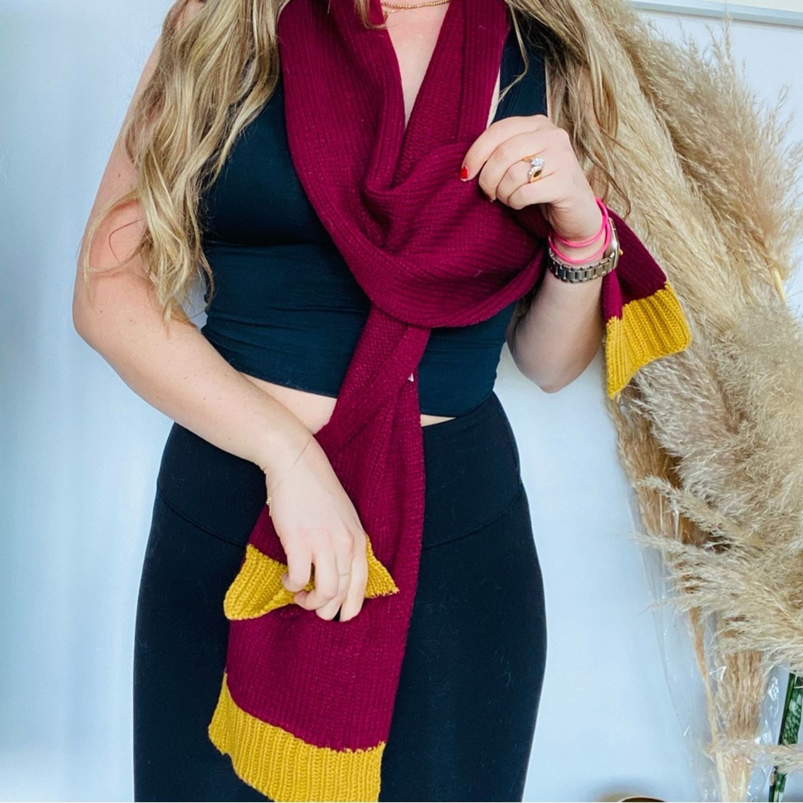 Nordstrom NEW NORDSTROM Maroon Gold Knit Woven Classic Scarf Wrap Size ONE SIZE - 2 Thumbnail