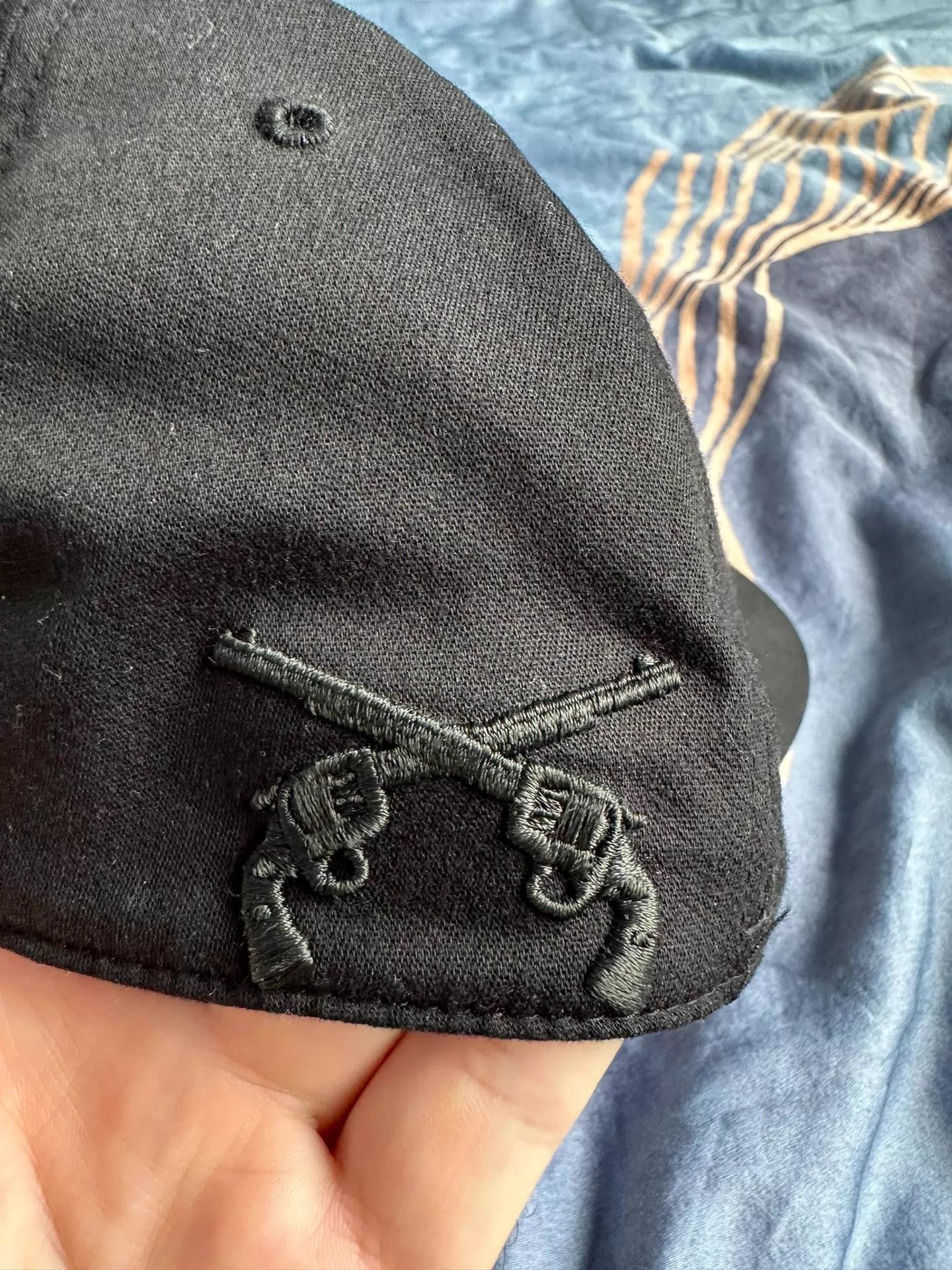 roarguns roarguns Double Gun Swarovski Crystal Black Japan Cap Size ONE SIZE - 4 Thumbnail