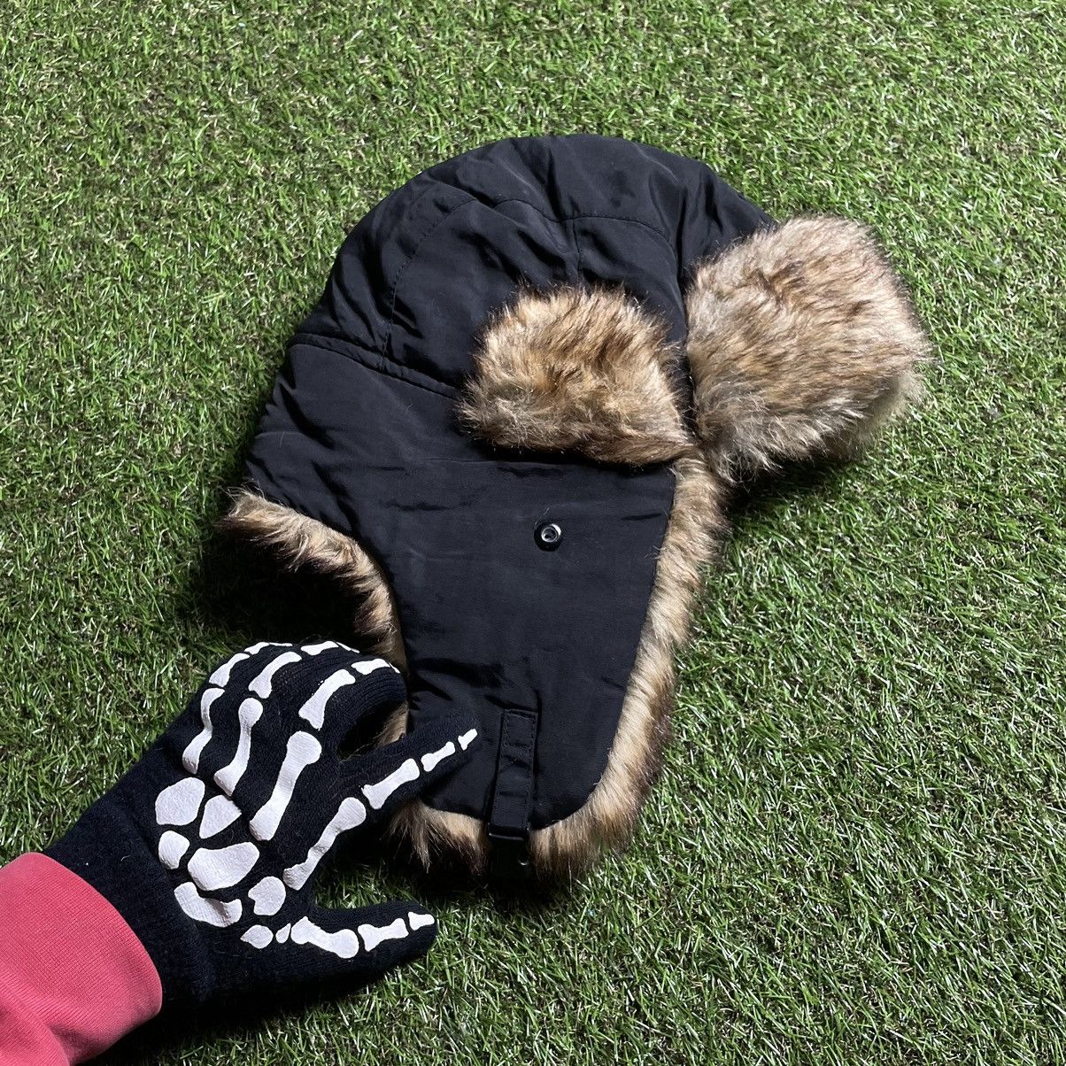 Vintage Vintage Y2K Fuzzy Mohair Beanie Furry Alt Goth Ushanka OS Size ONE SIZE - 1 Thumbnail