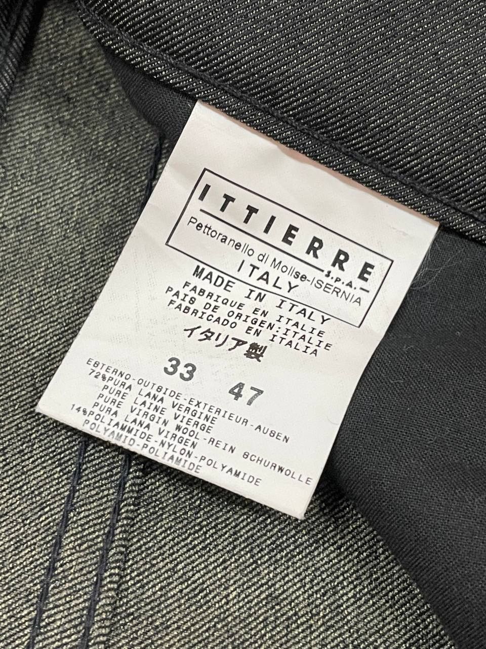 Versace Vintage Versace Pants Medusa Buttons / Patch Size US 33 - 9 Thumbnail
