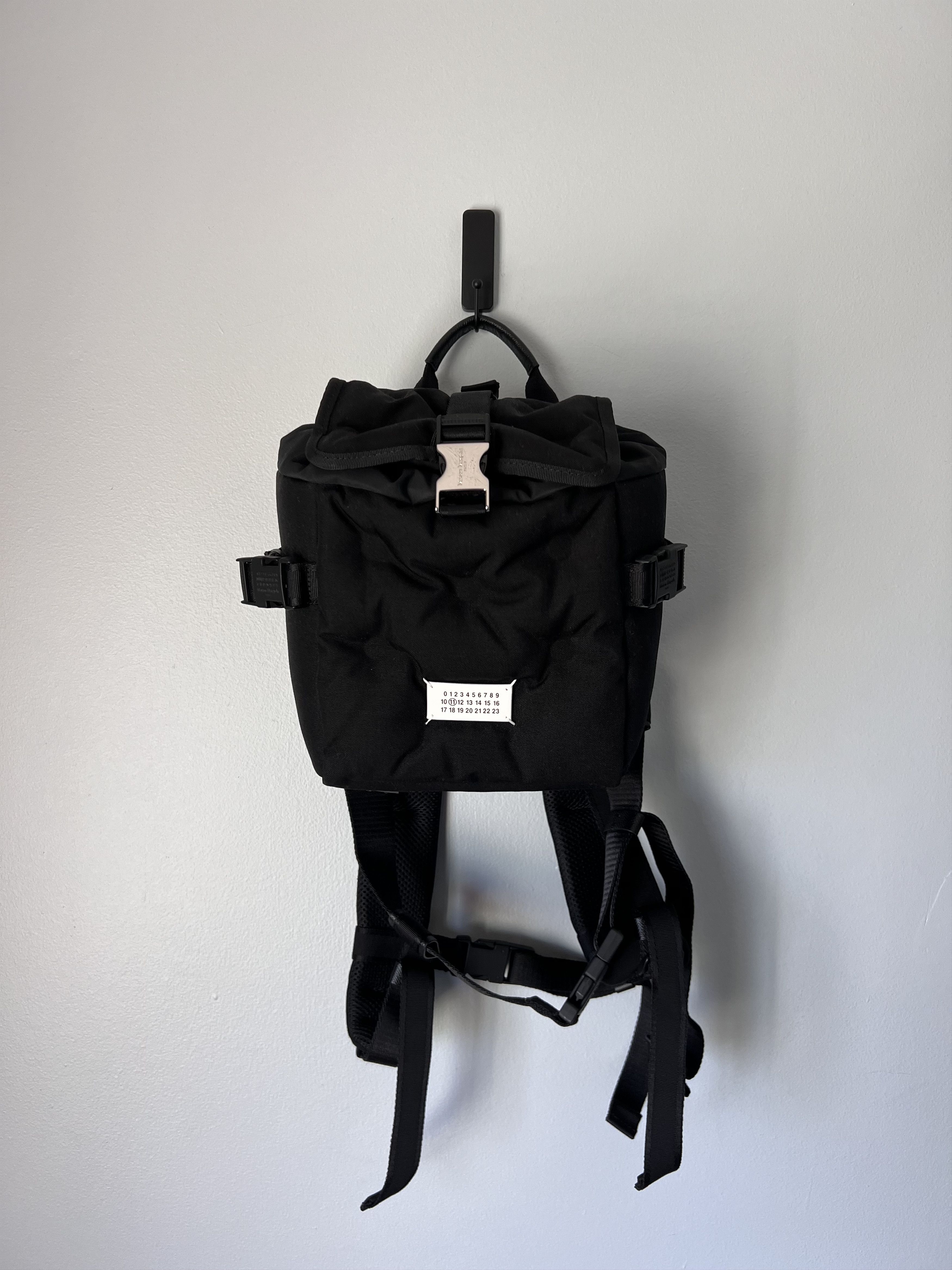 Maison Margiela Maison Margiela Glam Slam Backpack in Black Size ONE SIZE - 2 Thumbnail