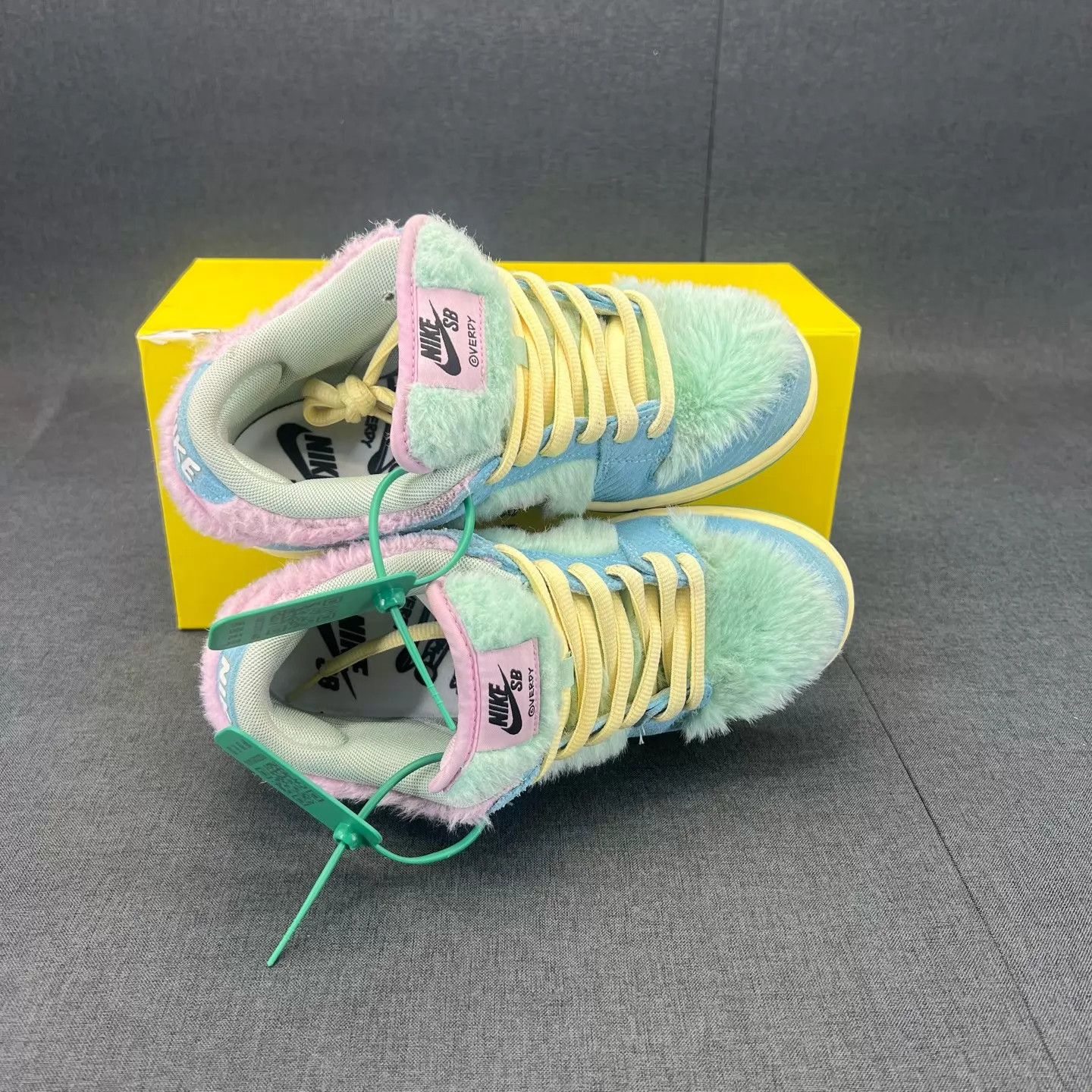 Verdy Women's Verdy x Nike Dunk SB Blue Pink Green 36.5 Size US 4.5 / IT 34.5 - 5 Thumbnail
